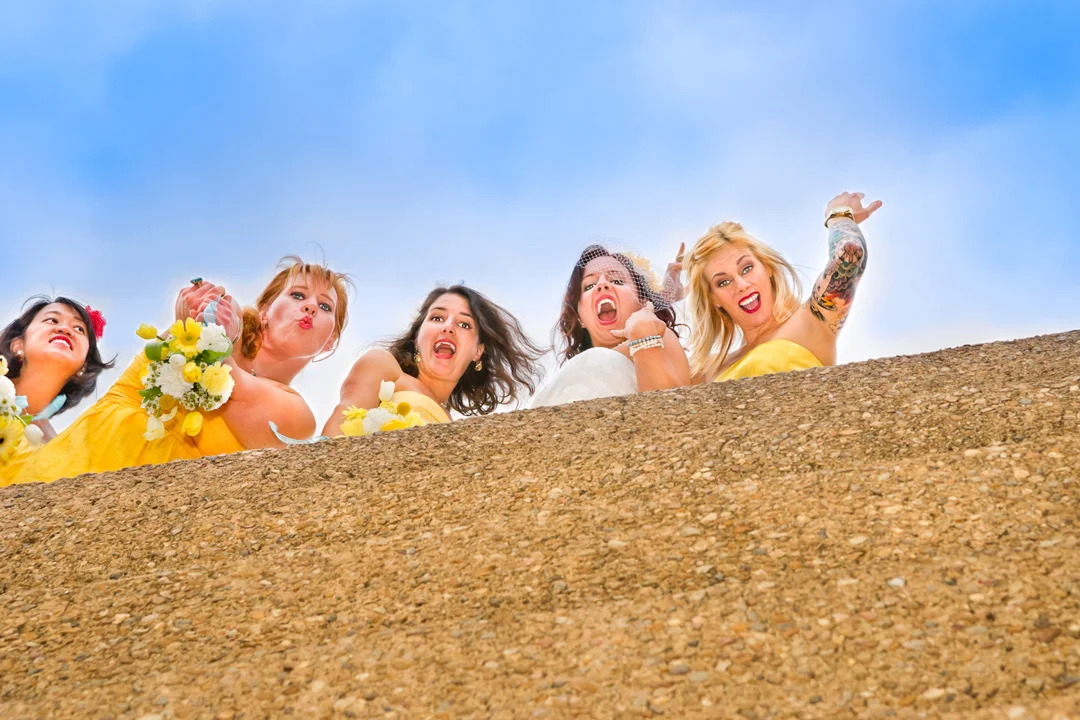Bride+Bridesmaids-2.jpg