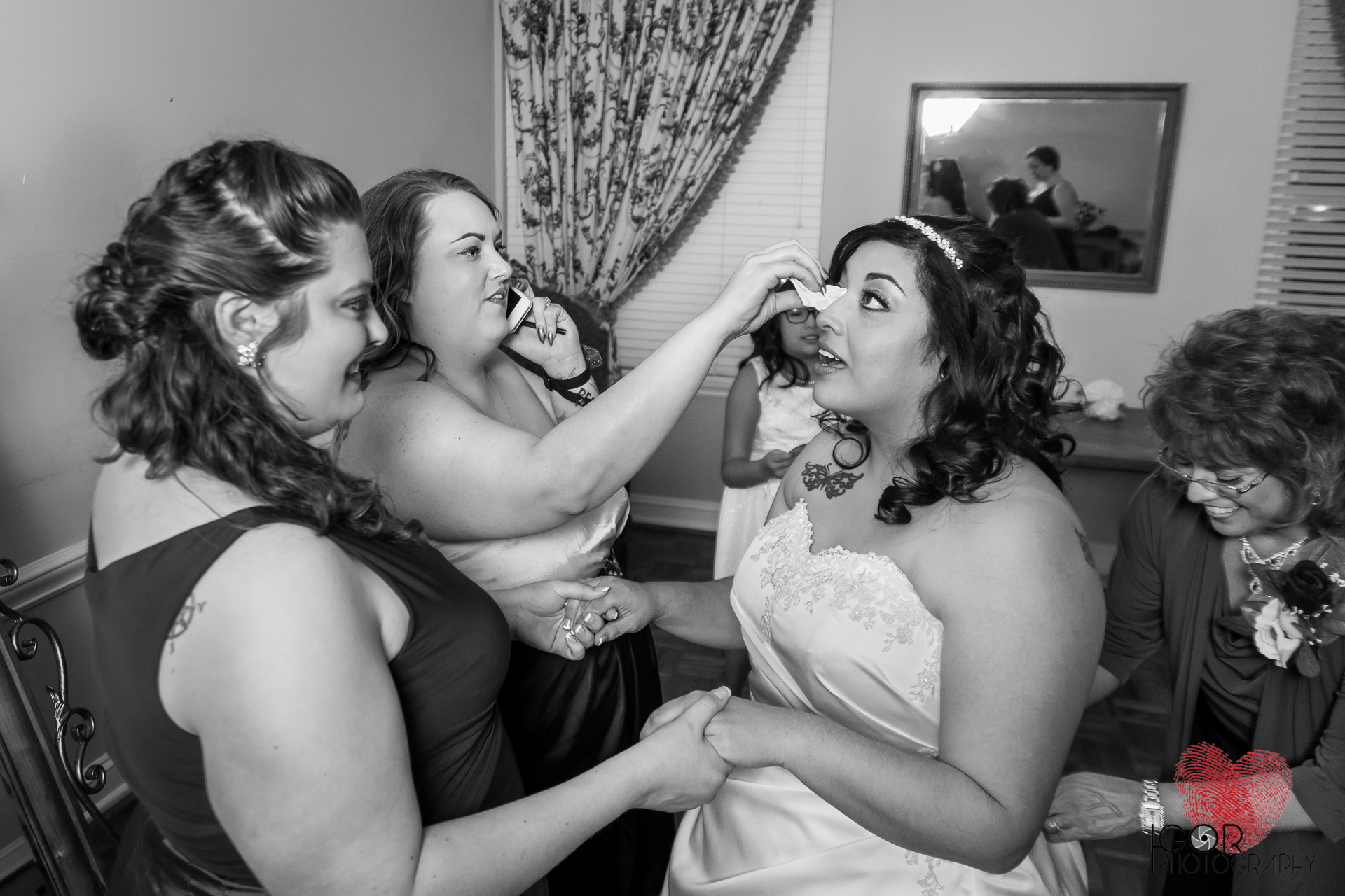 Wedding prep photos