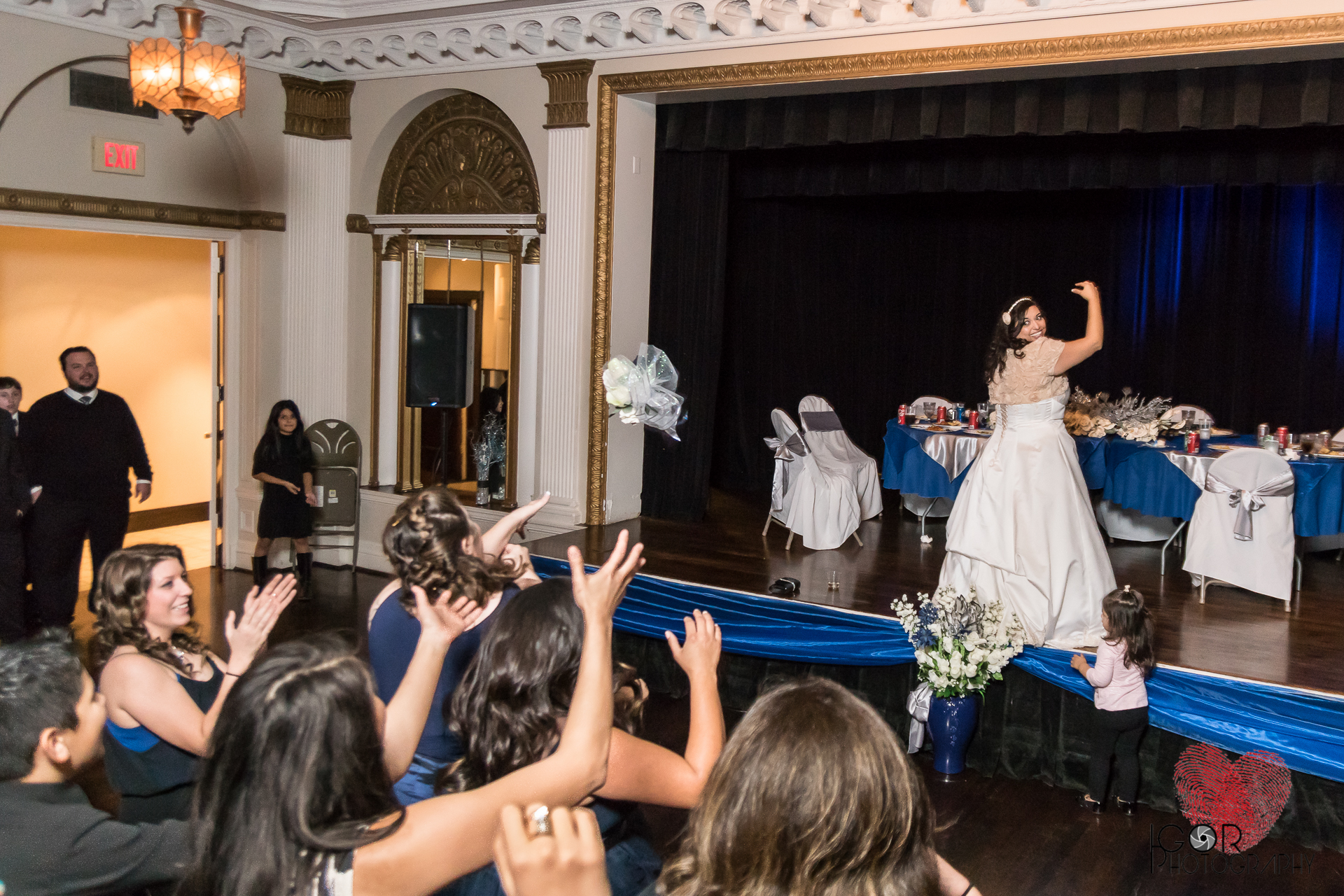 Bride buquet toss ywca