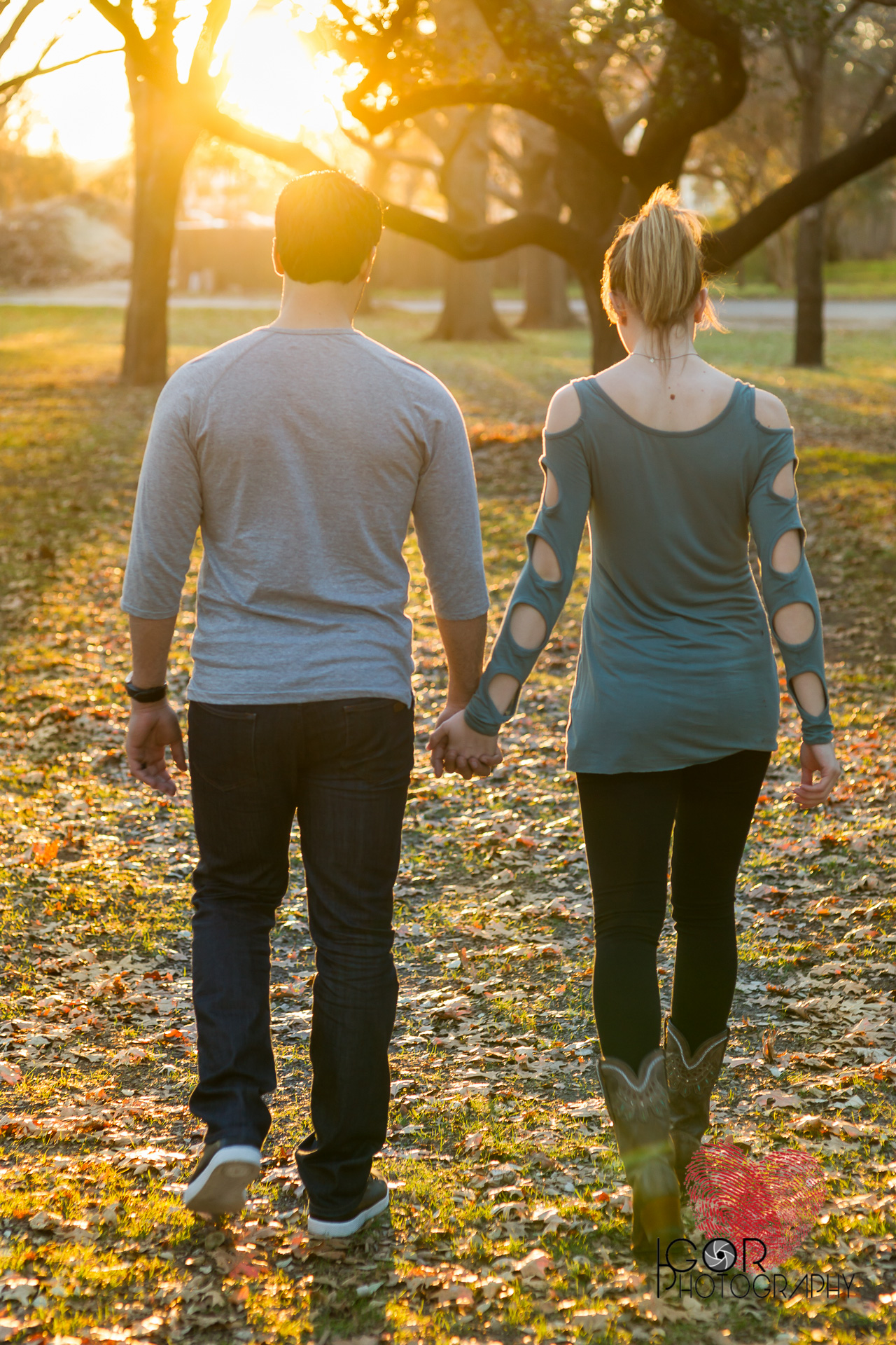 Sunset engagement in Fort Worth