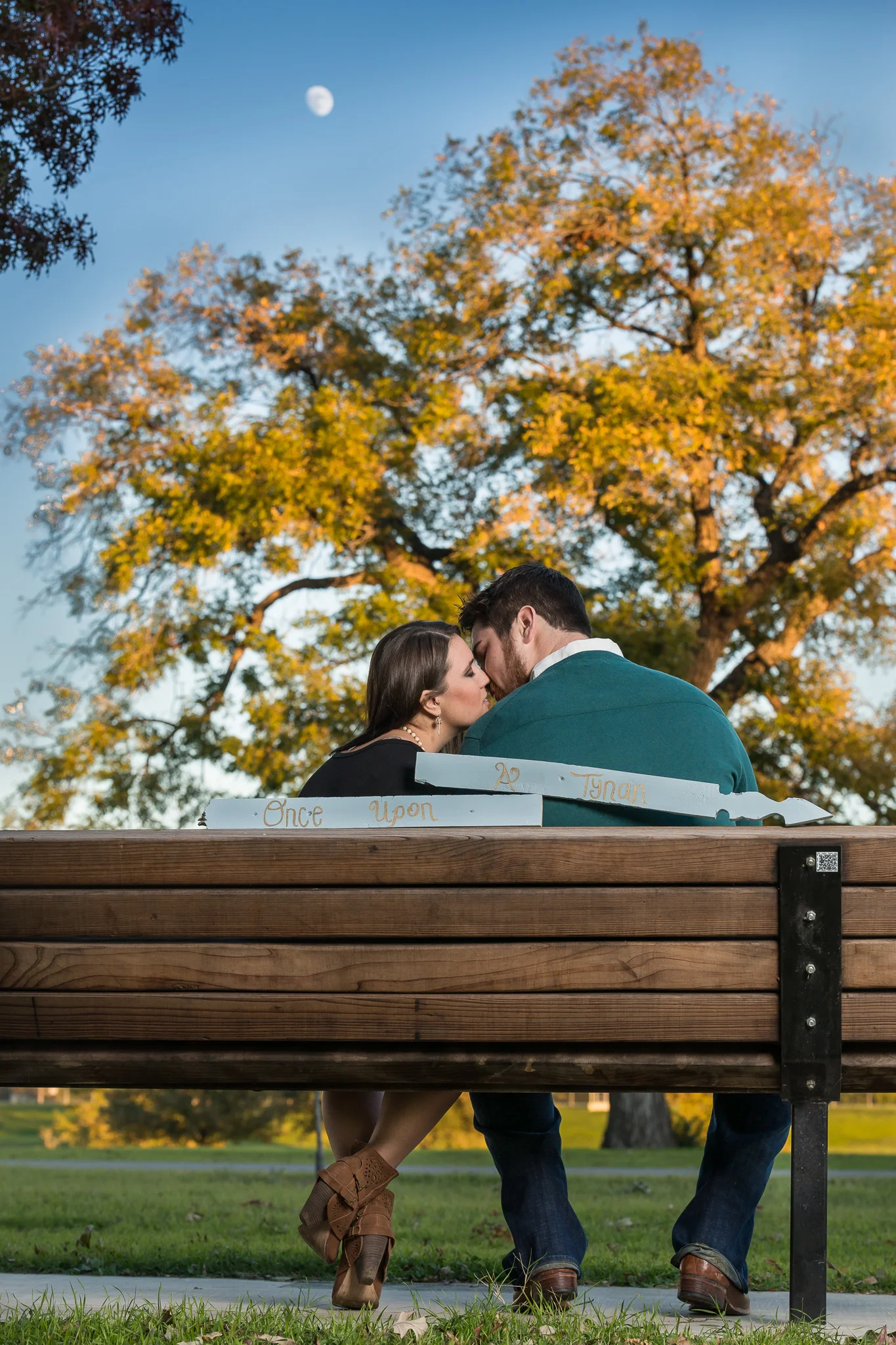 Sara&Seth-Engagement-Pictures