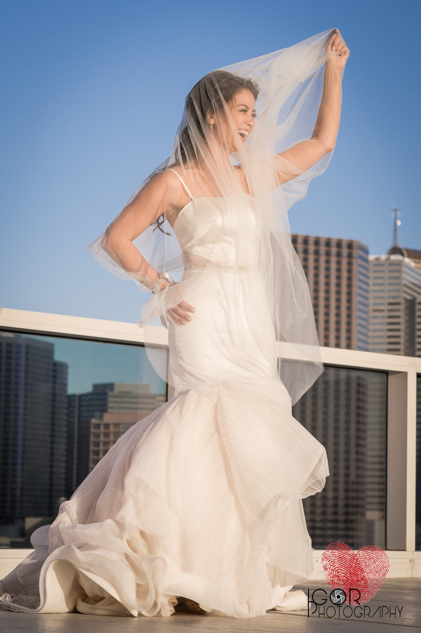 Dallas hotel bridal photos