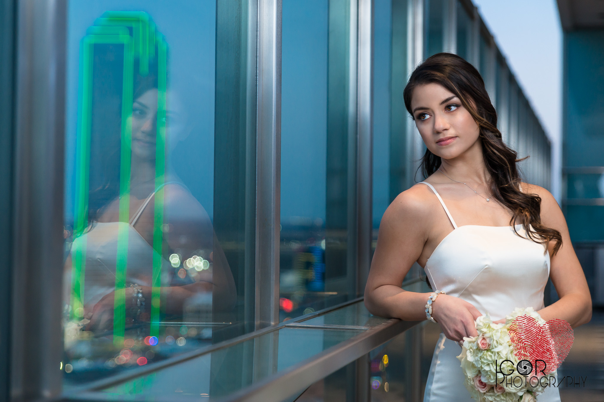 Bride photos at night