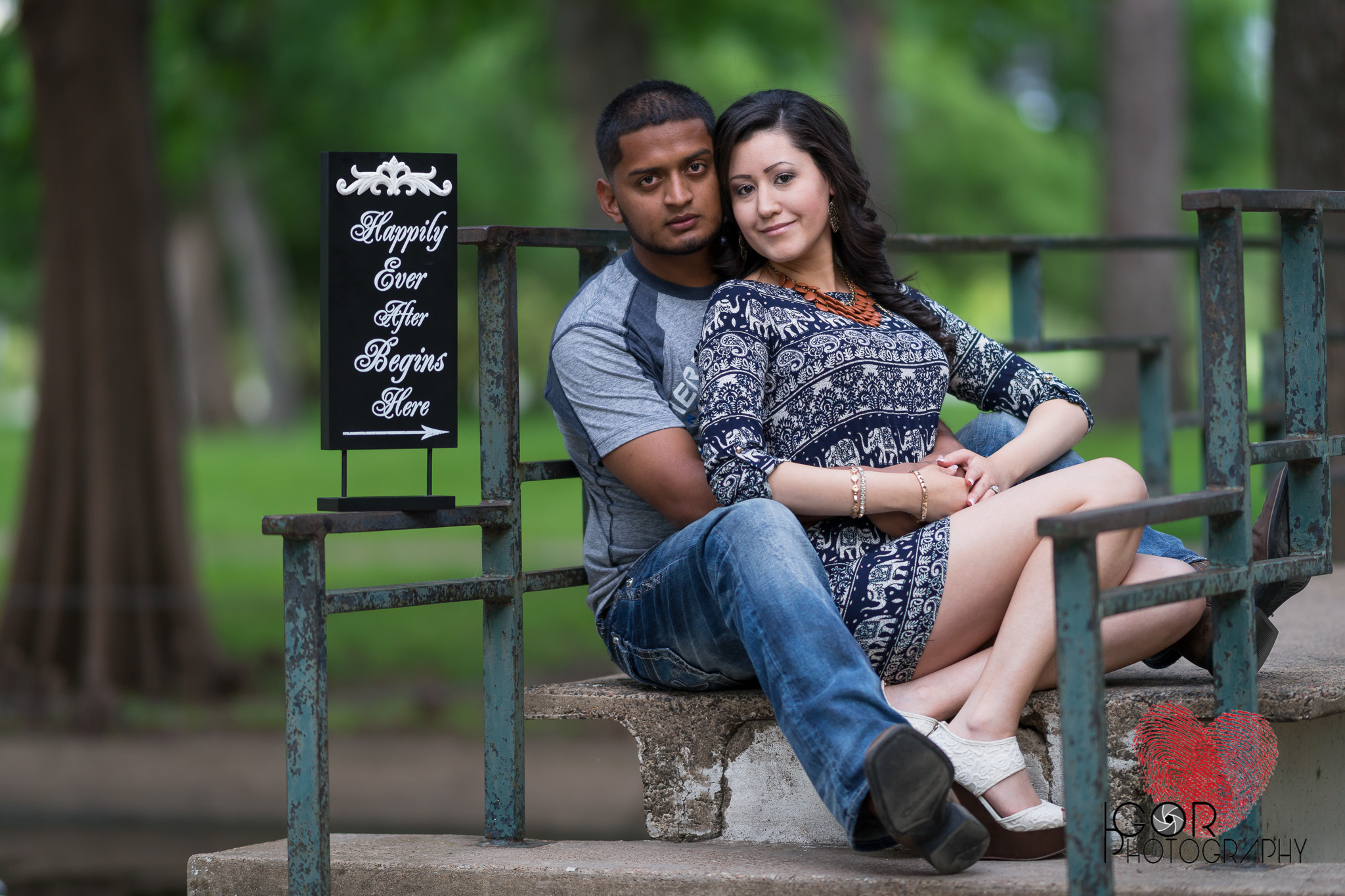 Trinity-Park-Engagement-9.jpg