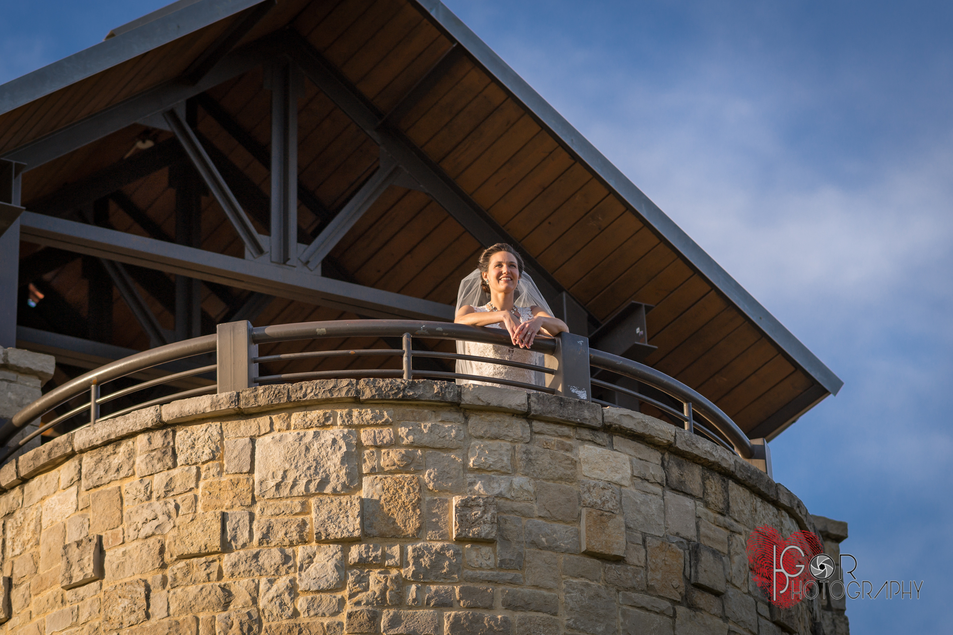 Bride at the look out tower