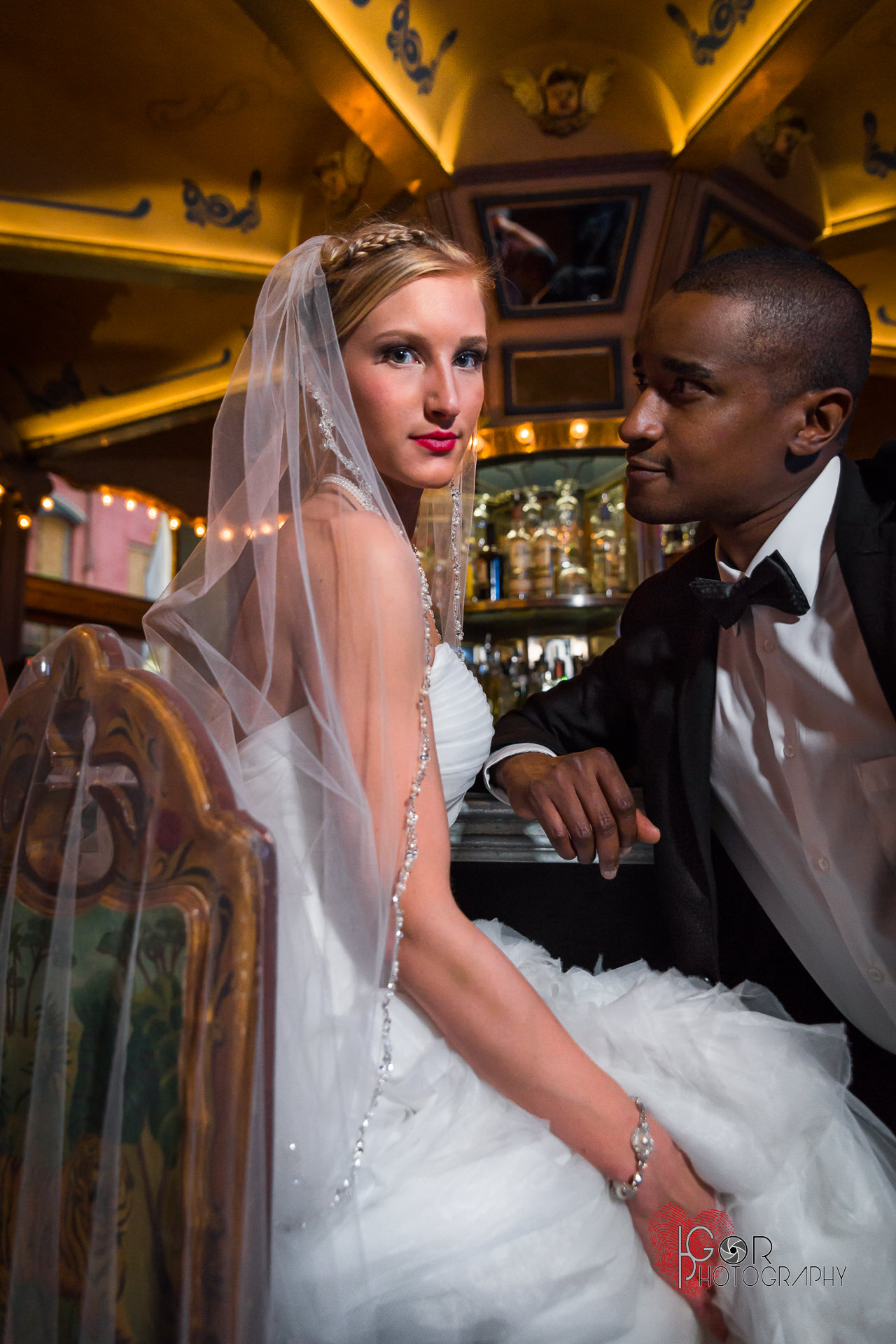 Carousel Piano & Bar wedding