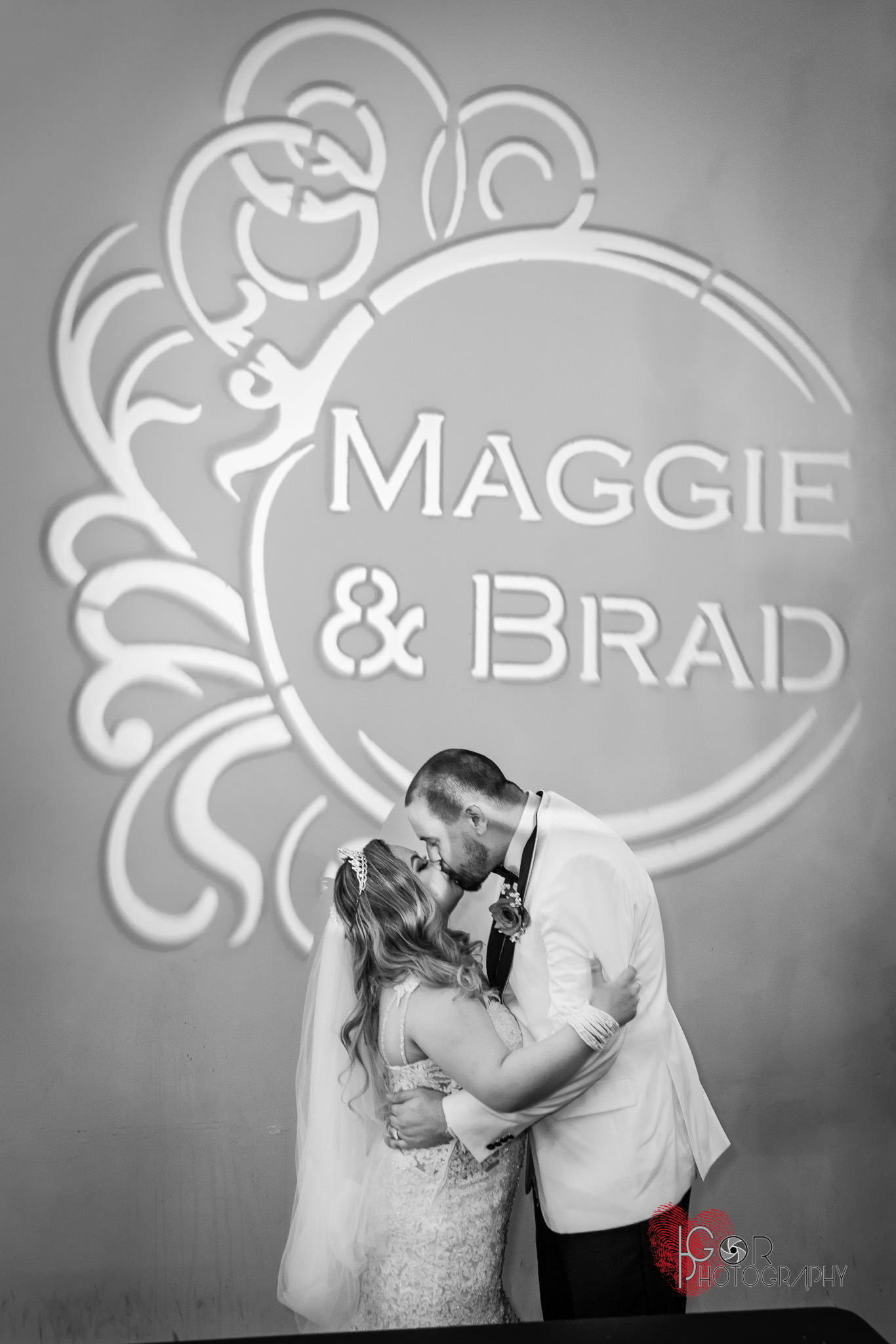 maggie-brad-wedding-top-62.jpg
