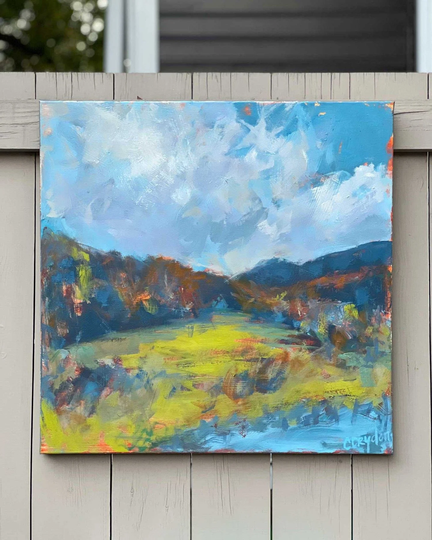 TONIGHT! @southendclt Gallery Crawl at @studioworksclt, featuring @owenshiggins and live bluegrass music on the patio from CONTRAPPOSTO!