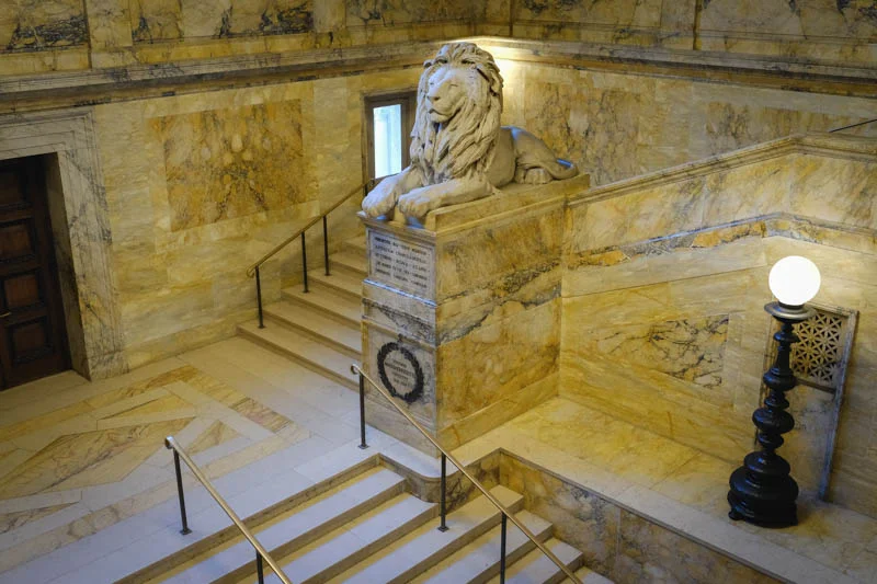  The Boston Public Library entrance.