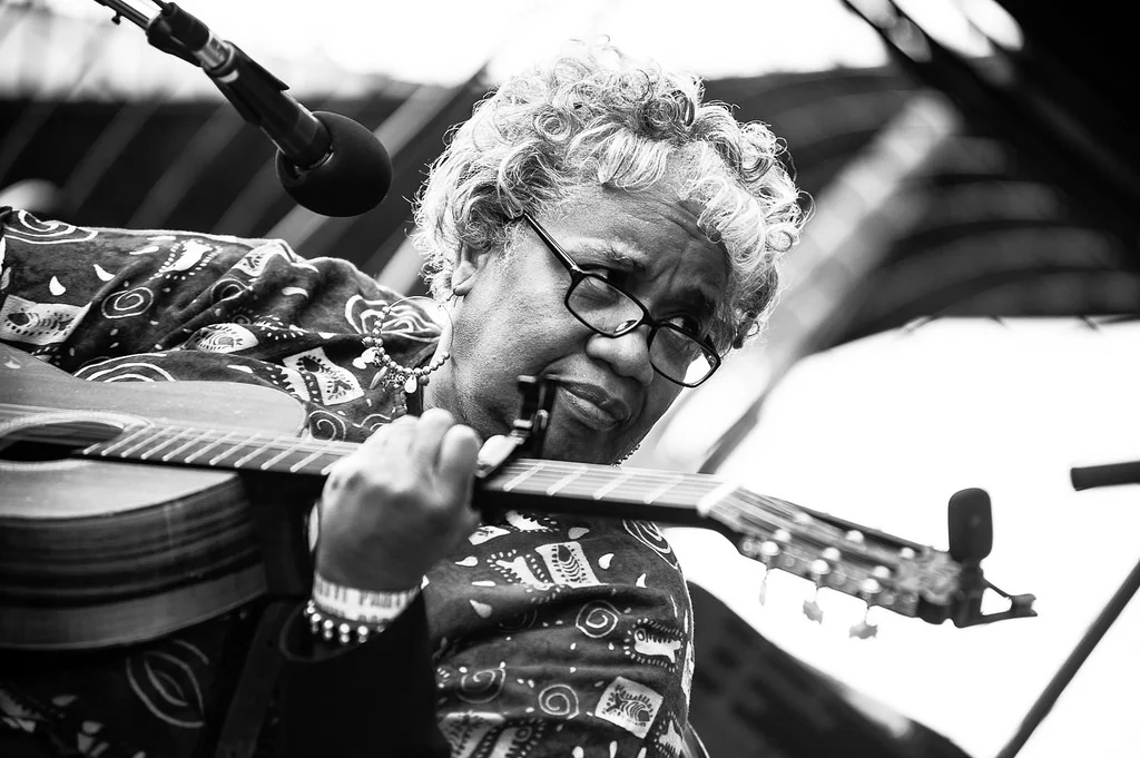 Mère F*ckin Musique lundi