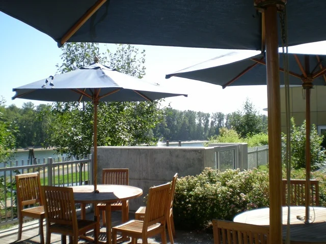 meriwether courtyard 2.jpg