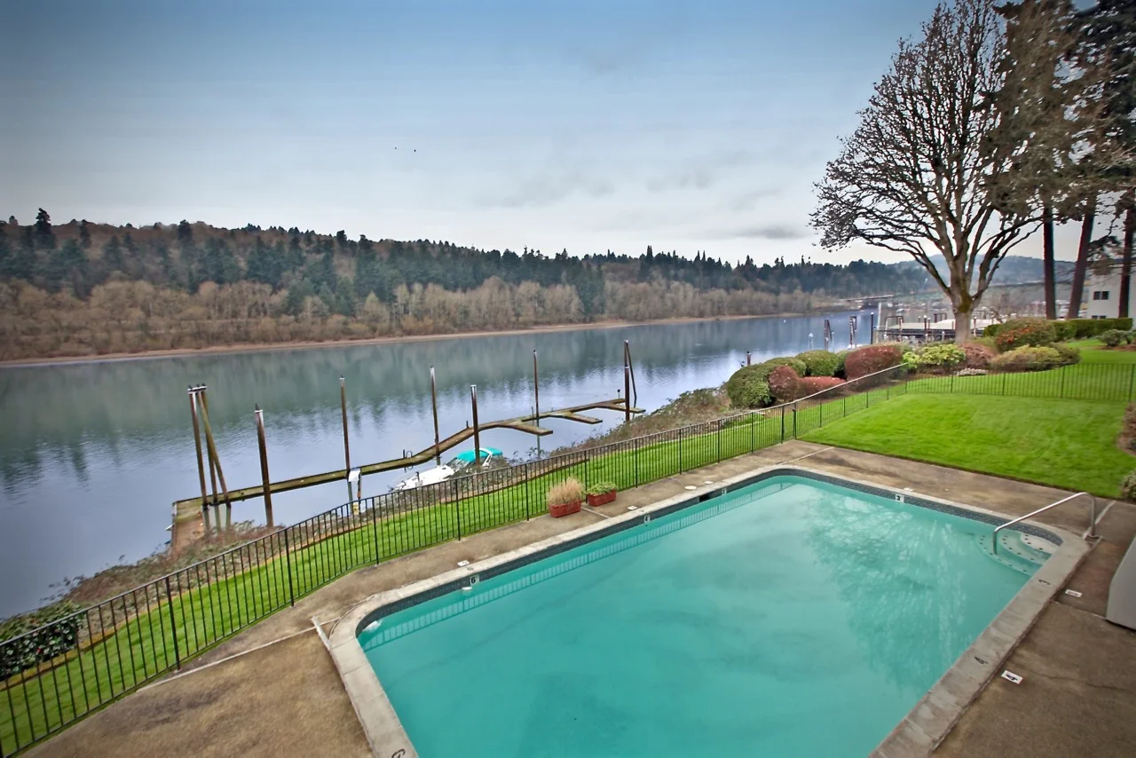 790 SE Webber 105 Pool.jpg