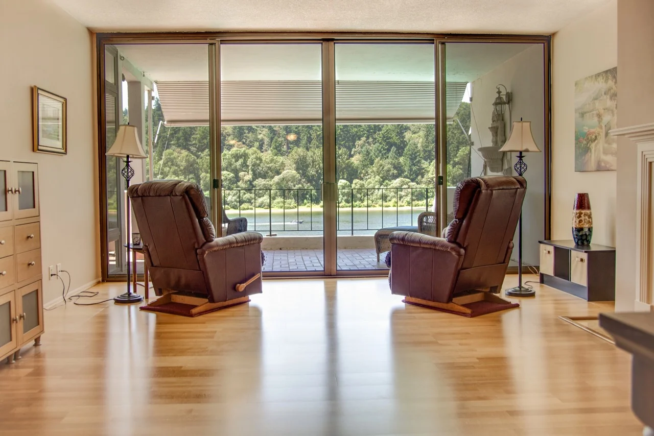 Quayside 105 Living Room.jpg