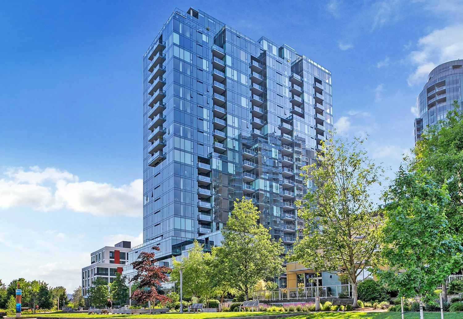 Atwater Place Condominiums: its gleaming, sculptural facade has become a iconic Portland landmark.