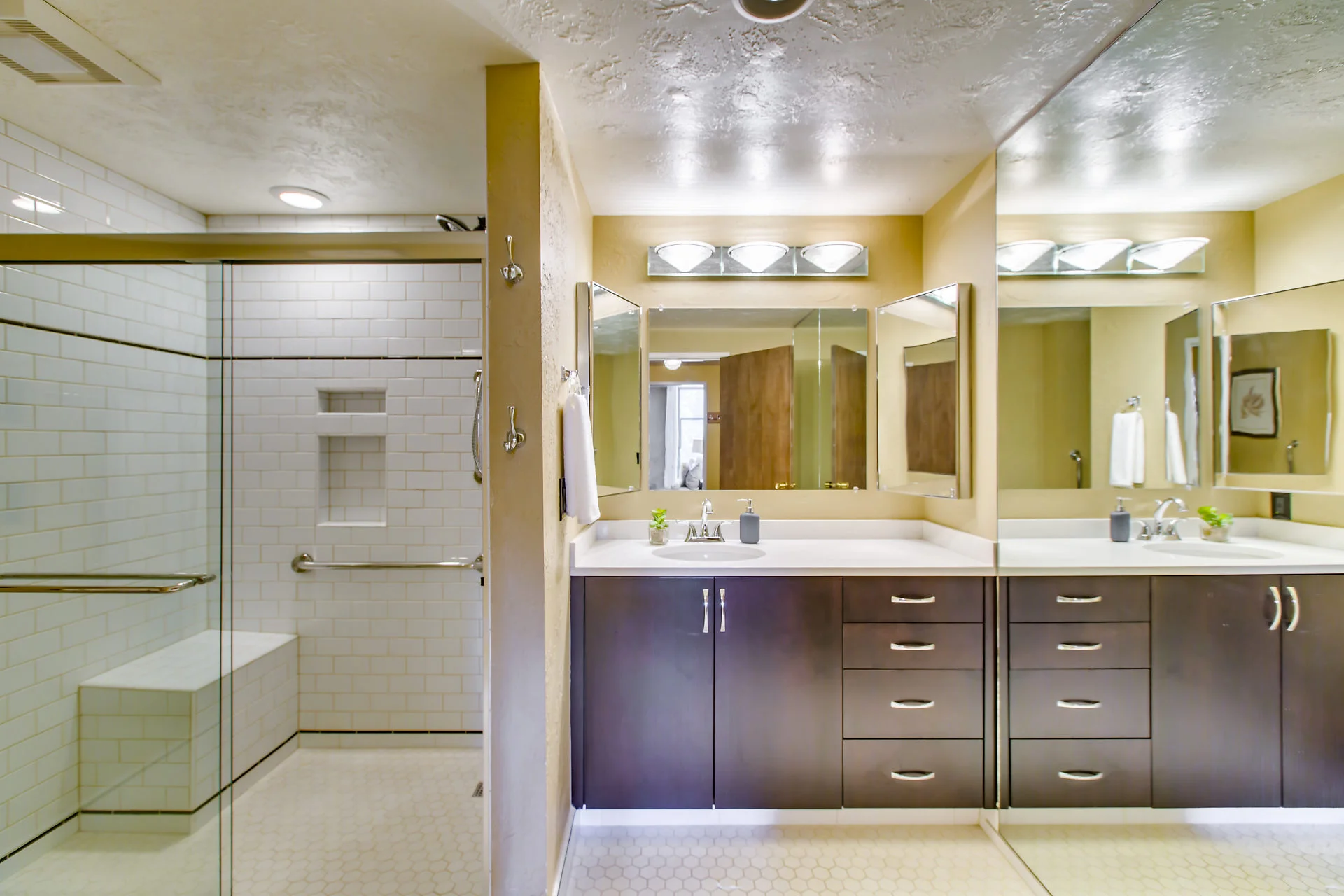 007-790SEWebber-Portland-OR-97202-small.jpg