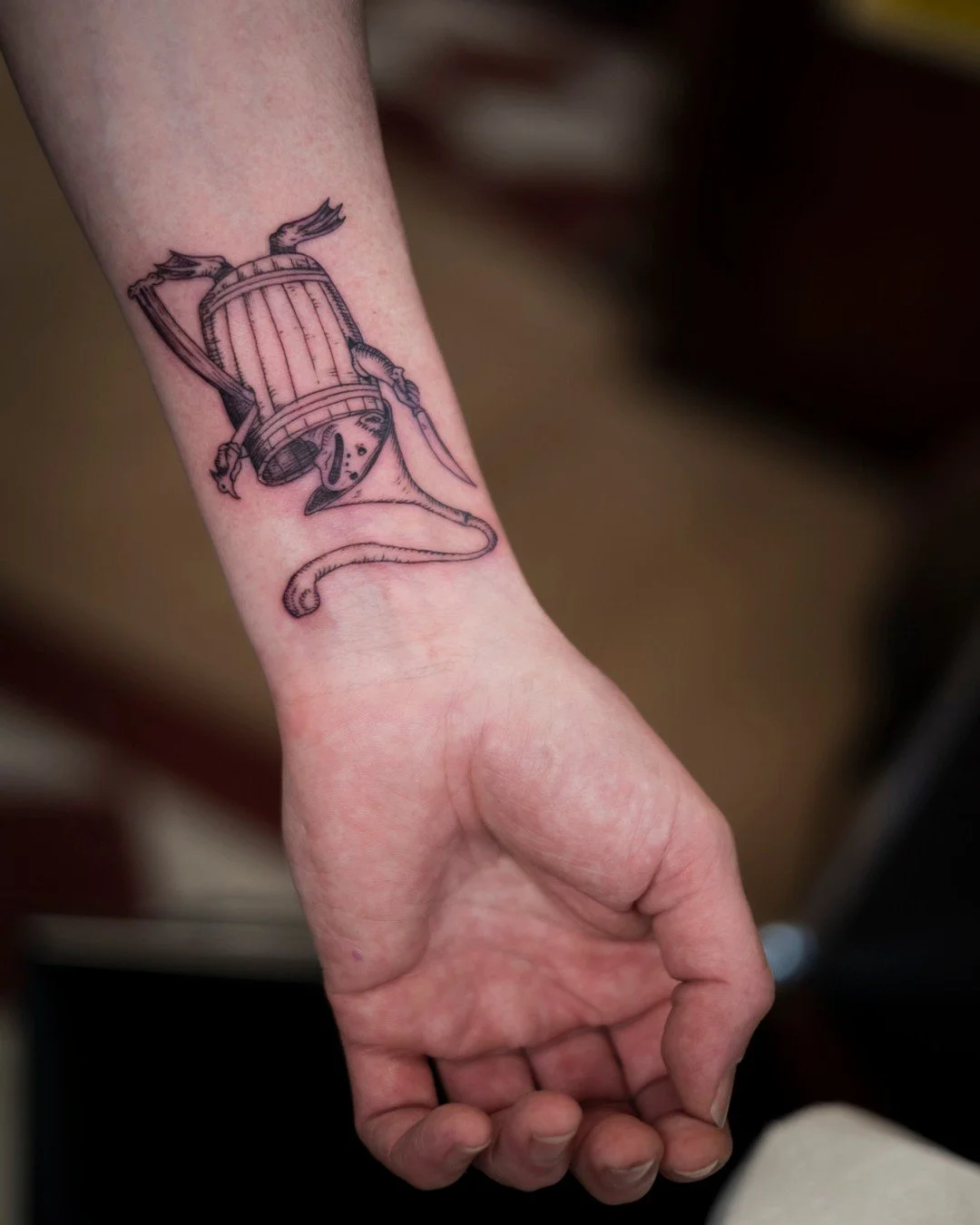 @foam.snaps makes beer and has the tattoo to prove it!
Made at @atlastattoo
#traditionaltattoo #portlandtattoo #portlandtattooartist #oregontattooartist #portlandtattoos