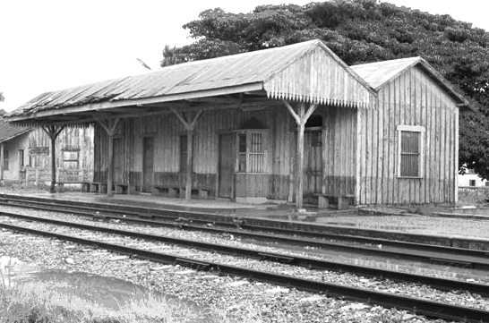 "Estación de trenes de Herradura".