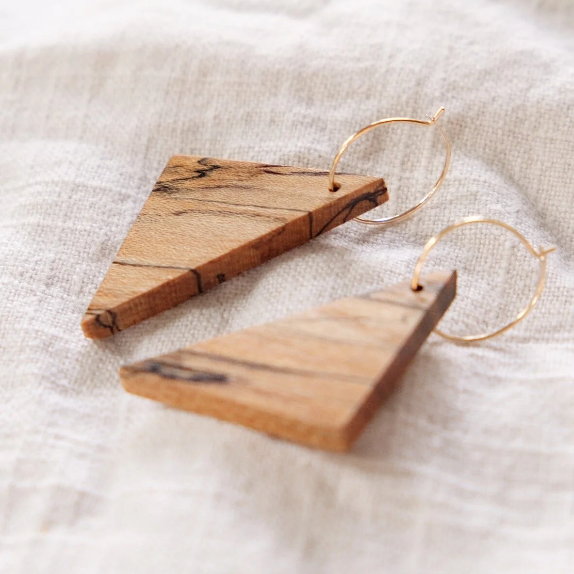 406A3A03-678C-4A39-ABFE-24448FE612C0