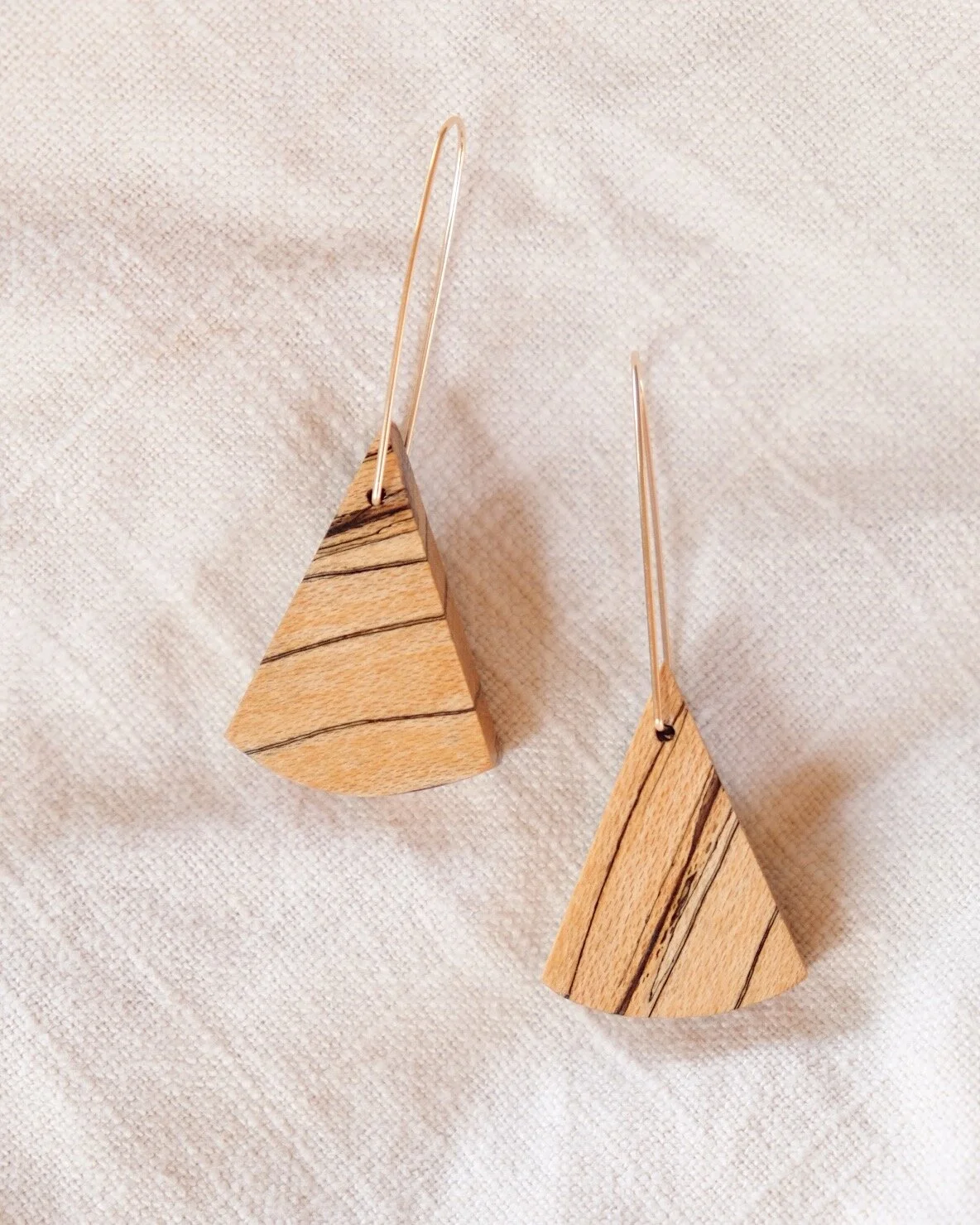 40D90262-EB85-4A07-A0A0-D9D6428807CF