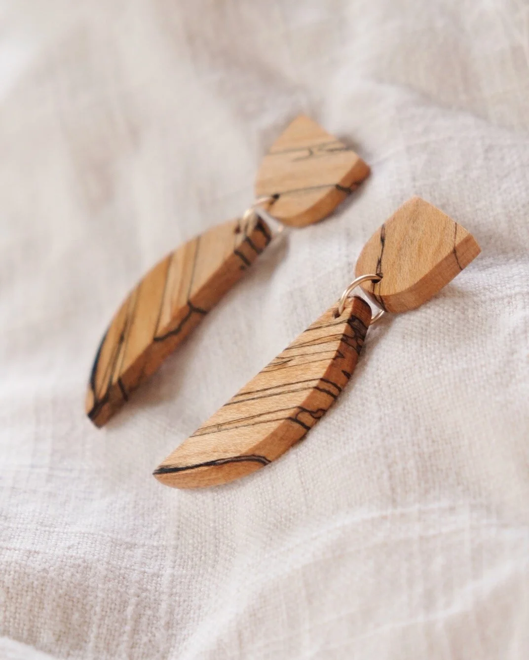 DC029D85-4421-4D11-ACB0-D7B940514494