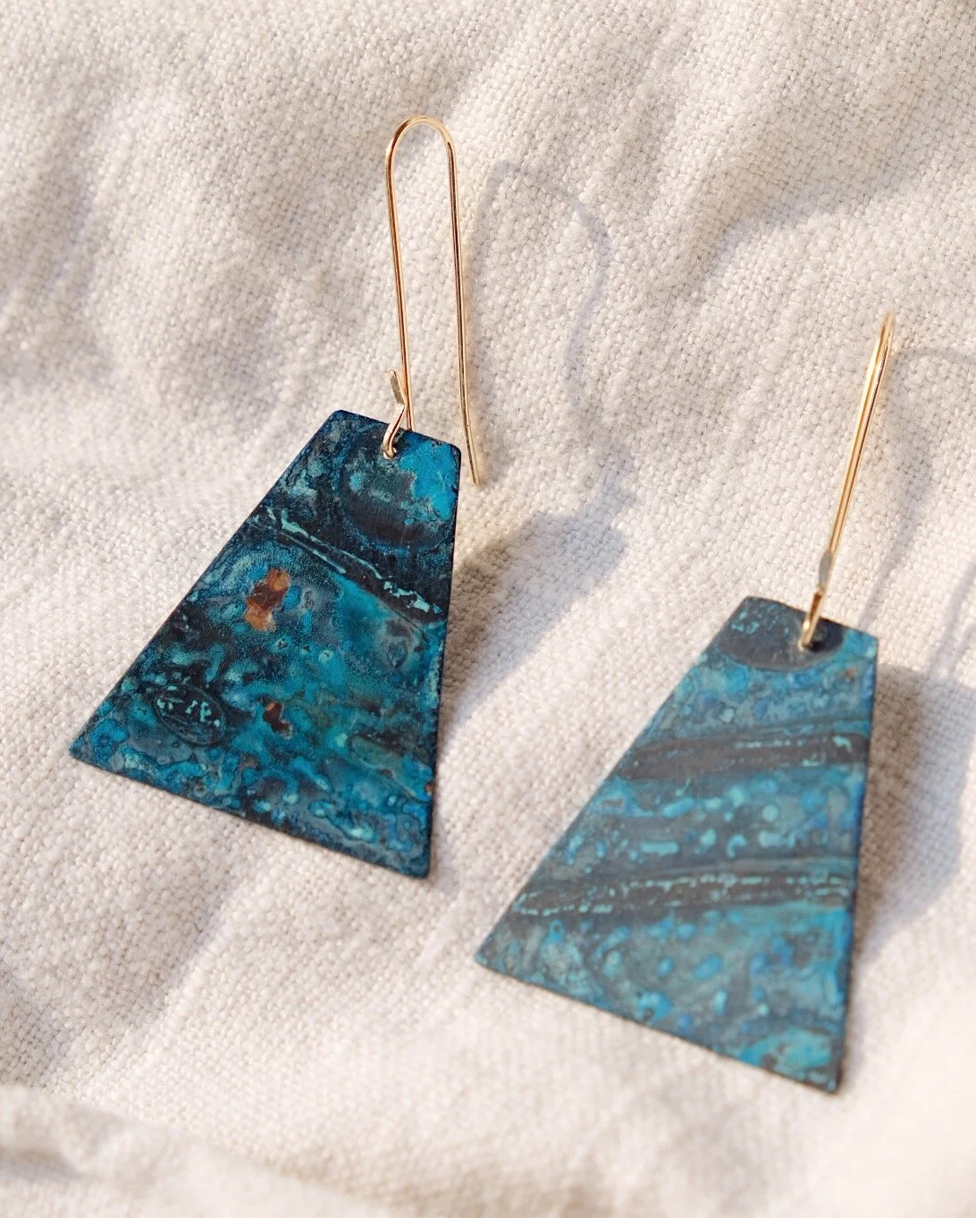 A7ED06F7-1A38-4E23-AE32-0A7C43CBB3C1