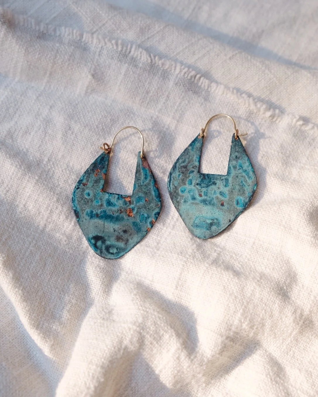 F4880CC9-3A57-403C-8DCC-6DC83F675F7D