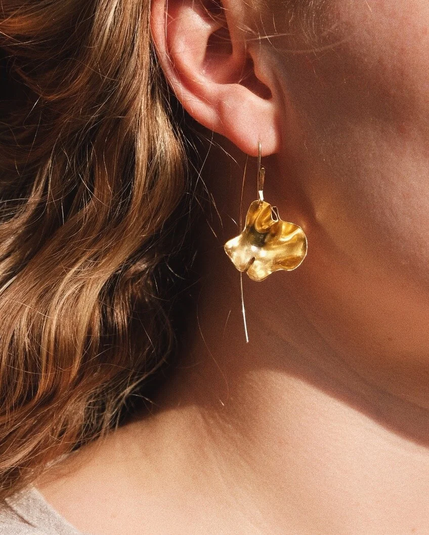 E7CA76E5-8065-4789-B7D5-78623CF55B09