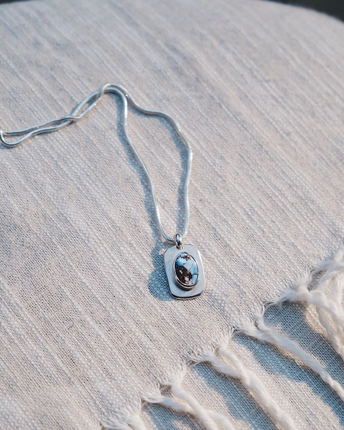 8F5D1294-BFC8-474C-A617-88020890E7CF