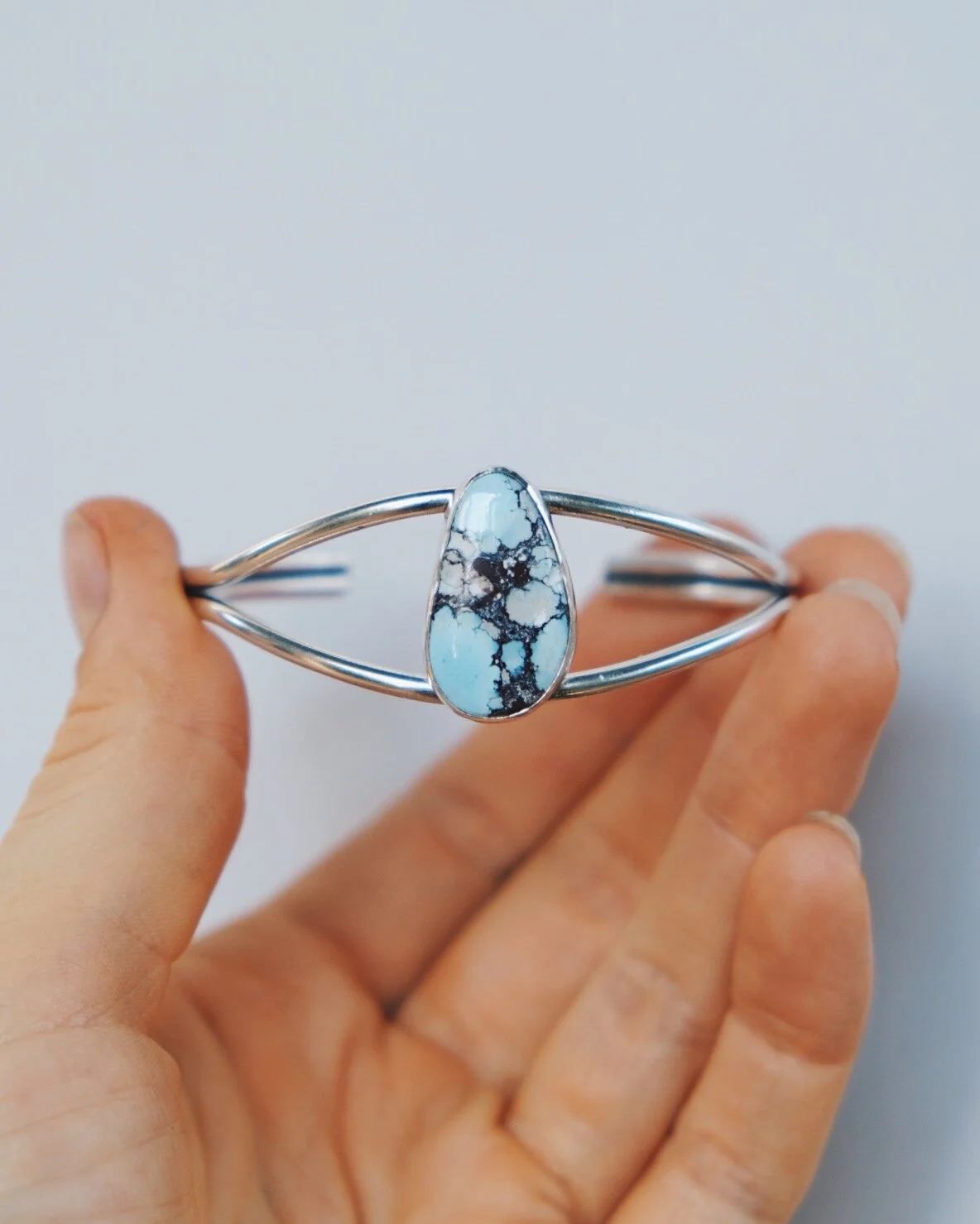 B4036EE2-DEB9-4BE6-8864-F93DD4A290BF