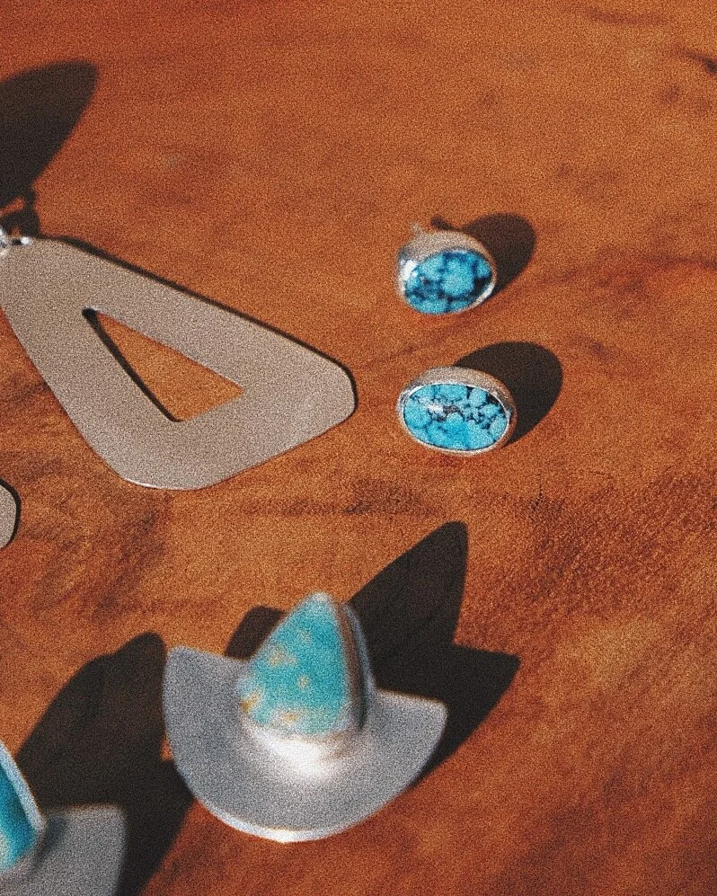 D10B8AC3-D9F4-4092-ABCA-7AD2933735BE