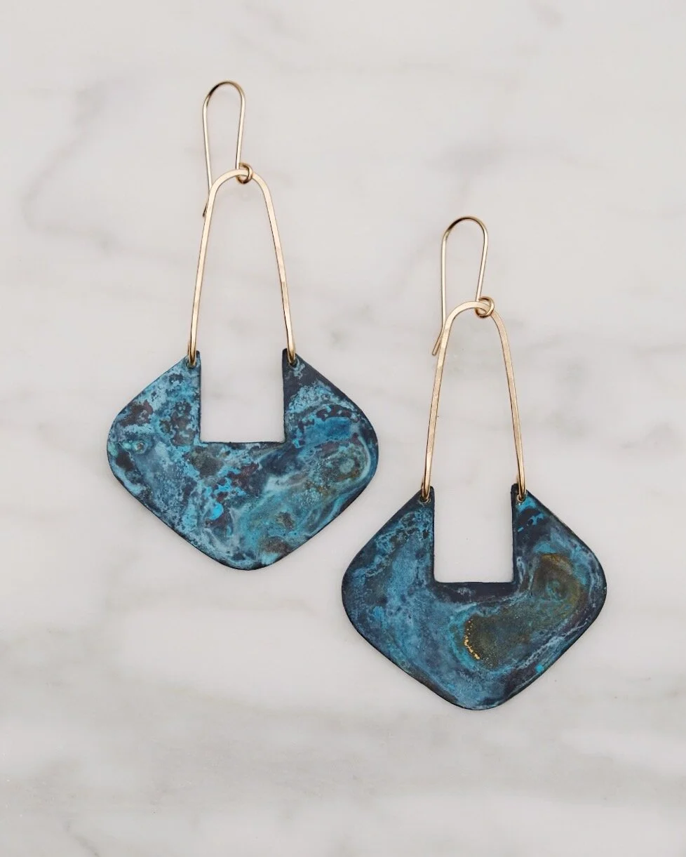 E0F11DF9-E859-45AF-8FE5-8AD27AE30C24