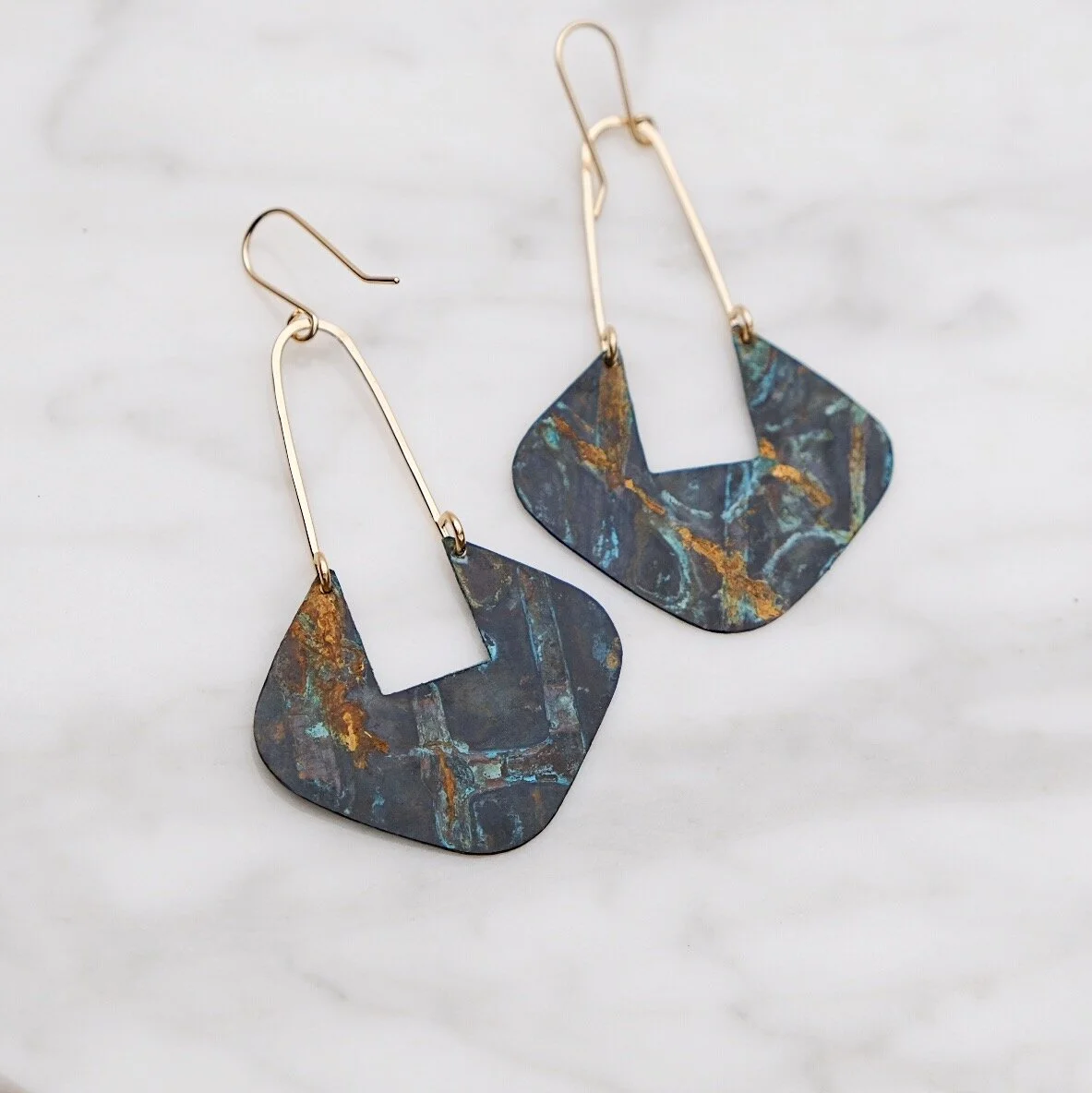 1CADDD86-9637-47A6-9480-D50E6C4C96F9