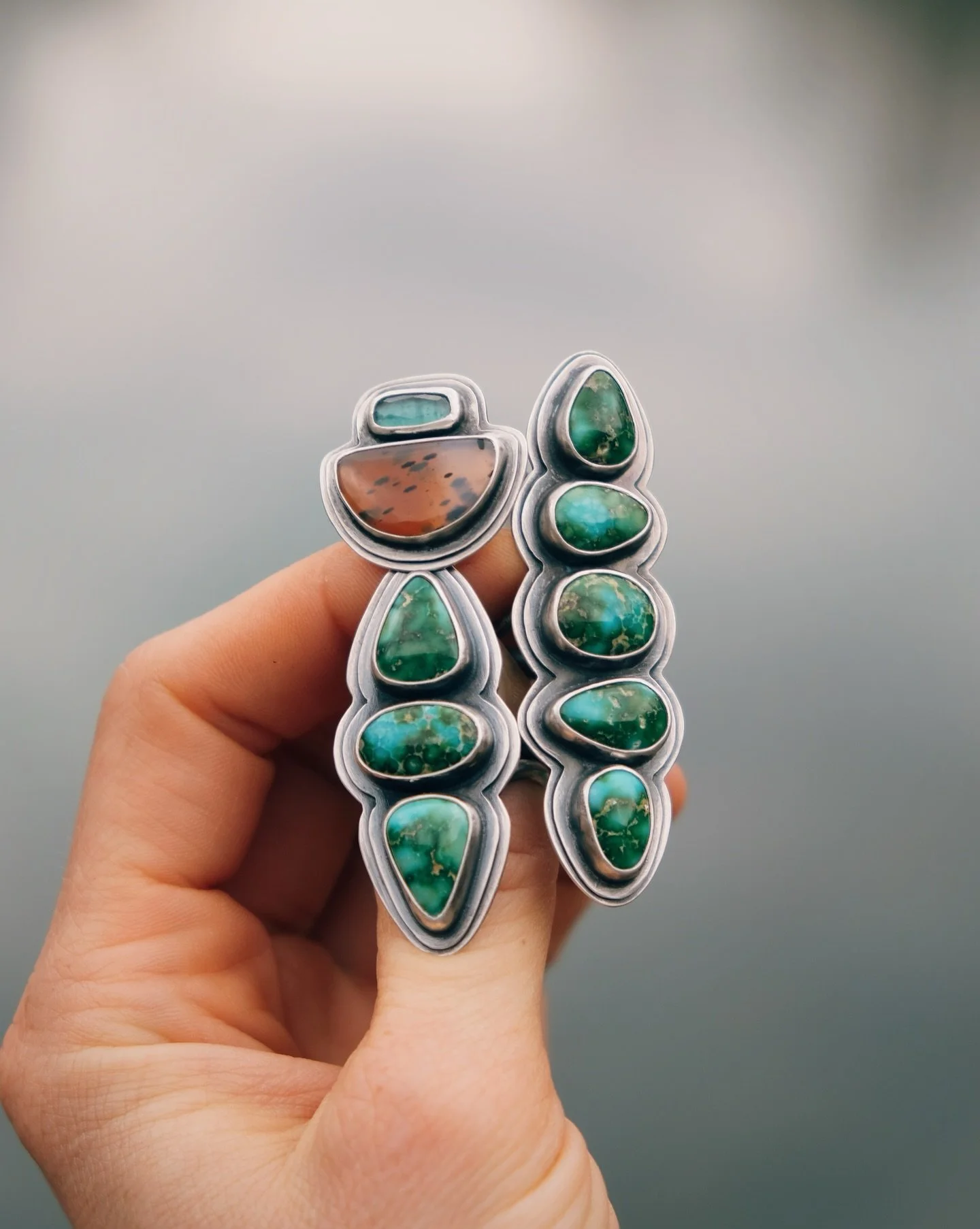 Made a few statement rings with Sonoran gold turquoise, Montana agate and kyanite. Will list these on the website next week. 

#rocksaltvintage #riojeweler #artisanmadejewelry #slowmade #turquoiseaddict