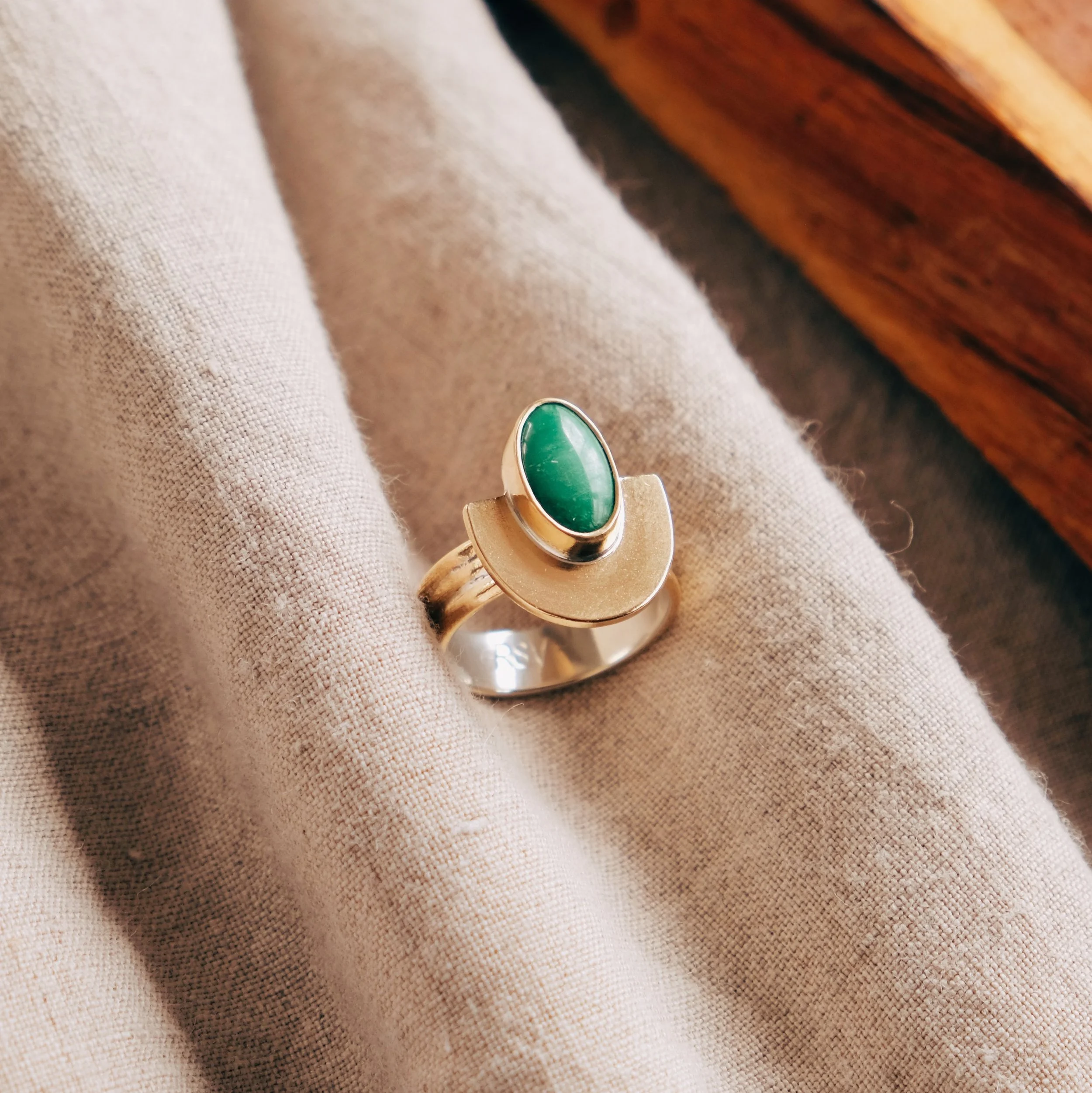 Mesa Ring Lucin Variscite