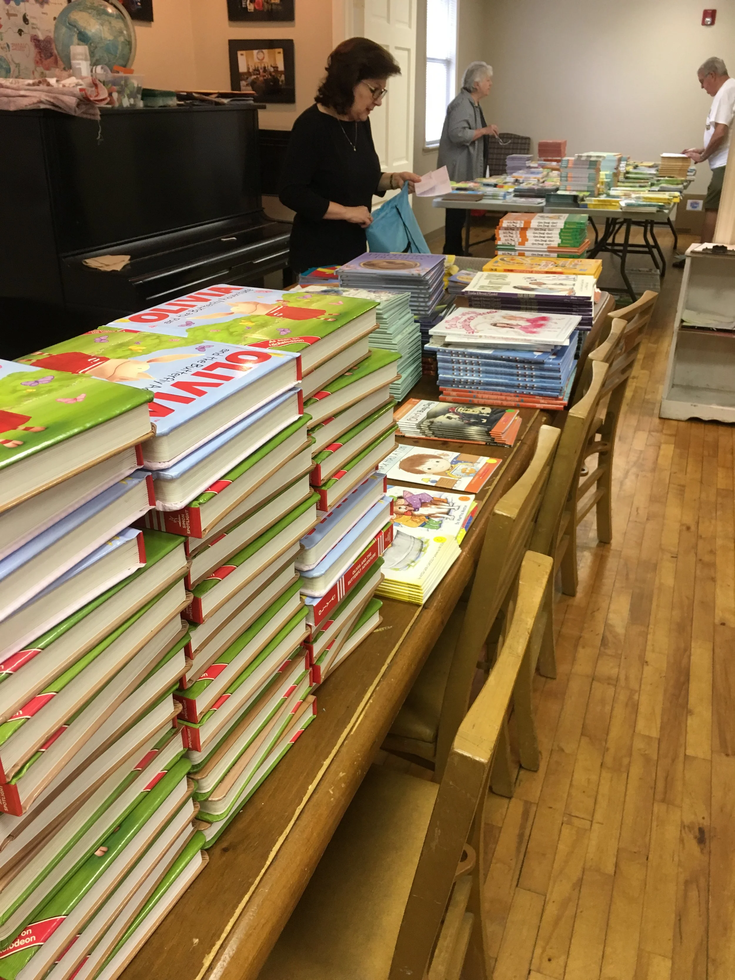 Book Packing 3.JPG