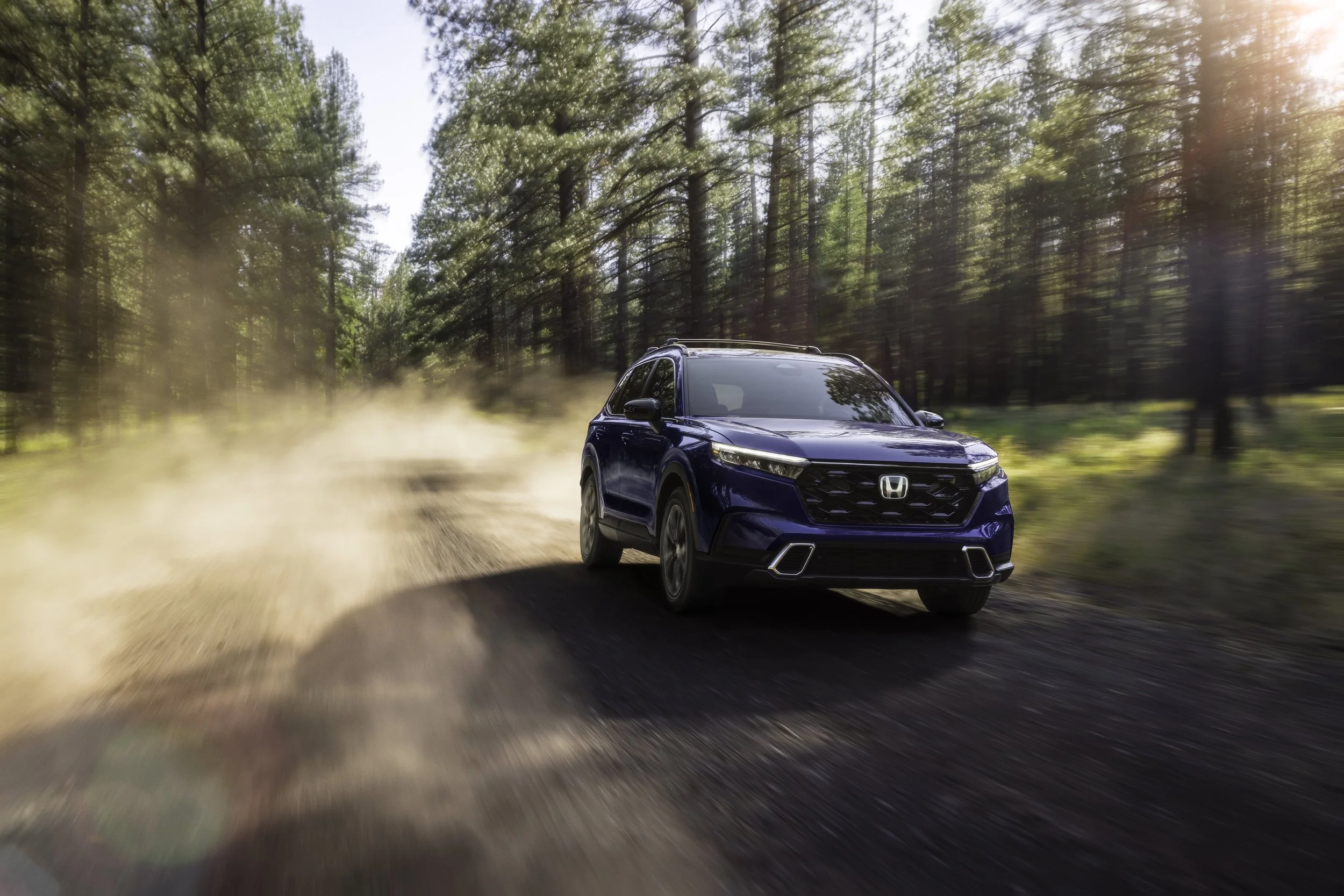2022.07_HondaRugged_Phase5_Forest_Running_CRV_Hybrid_10478-Edit.jpg