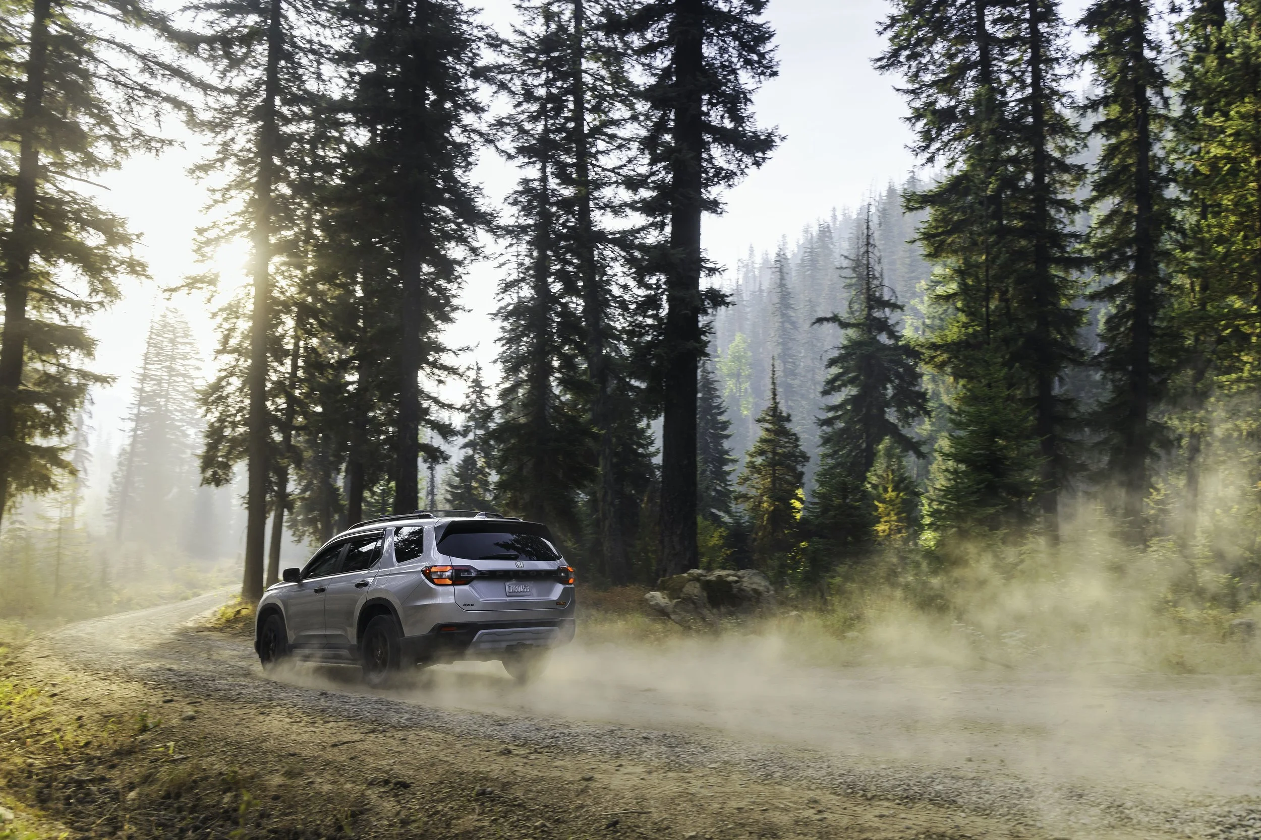 2022.10_HondaRugged_Phase6_Dirt Trail_7460-Edit.jpg