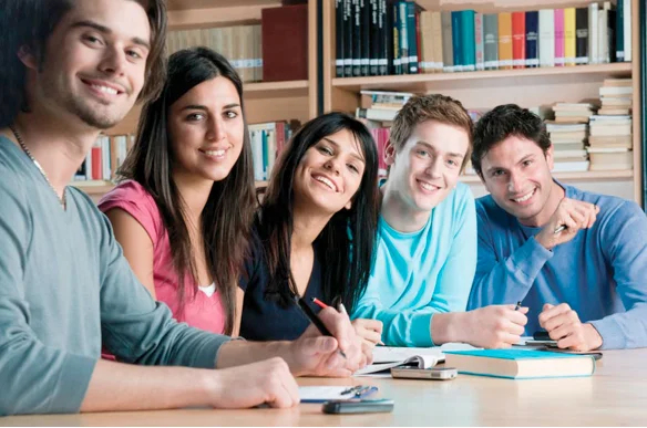 FOTO 50 - Students Library.jpg