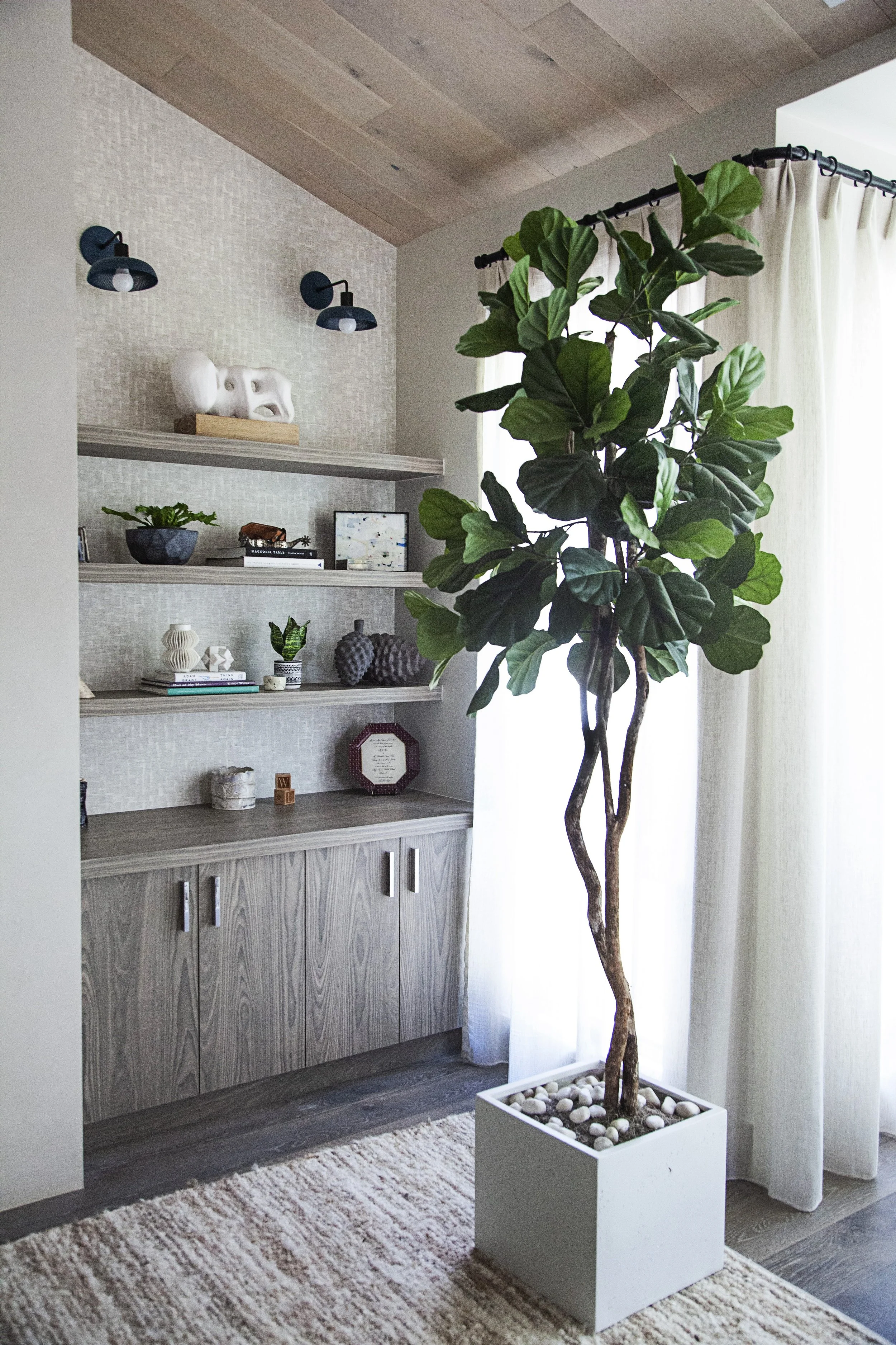 Kristin Dittmar_Mountain View_HOME_7300.jpg