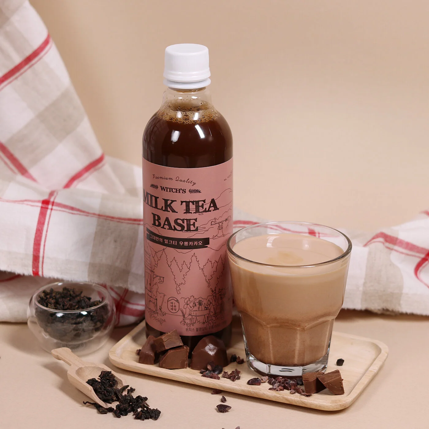 마녀의 부엌 - bottle package Illustration