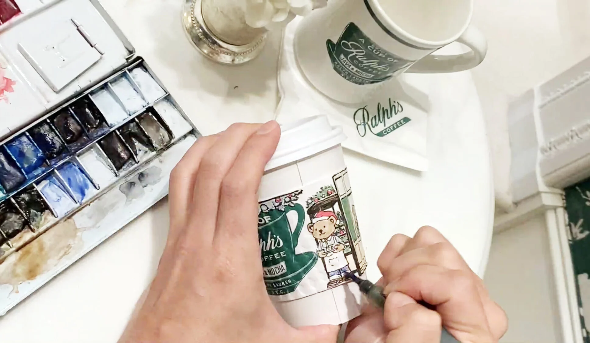 Paper-cup Drawing Time-lapse Video