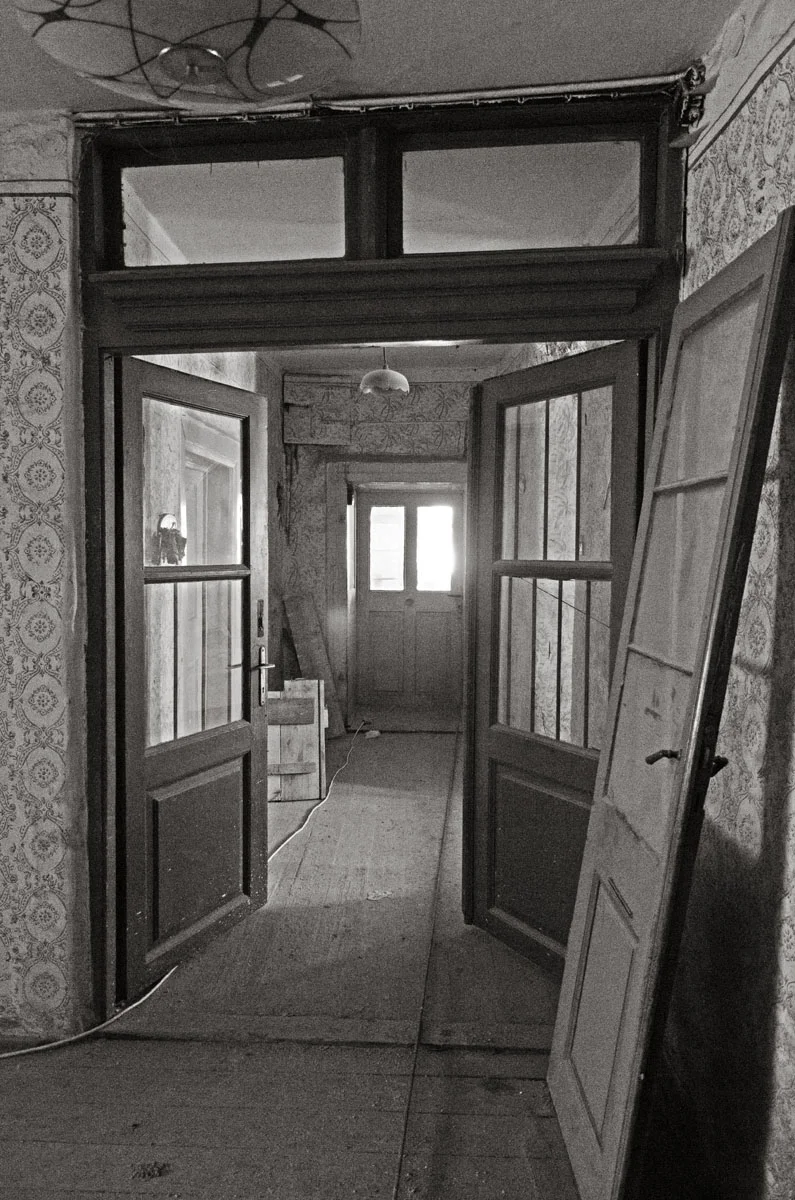 s24.jpg
