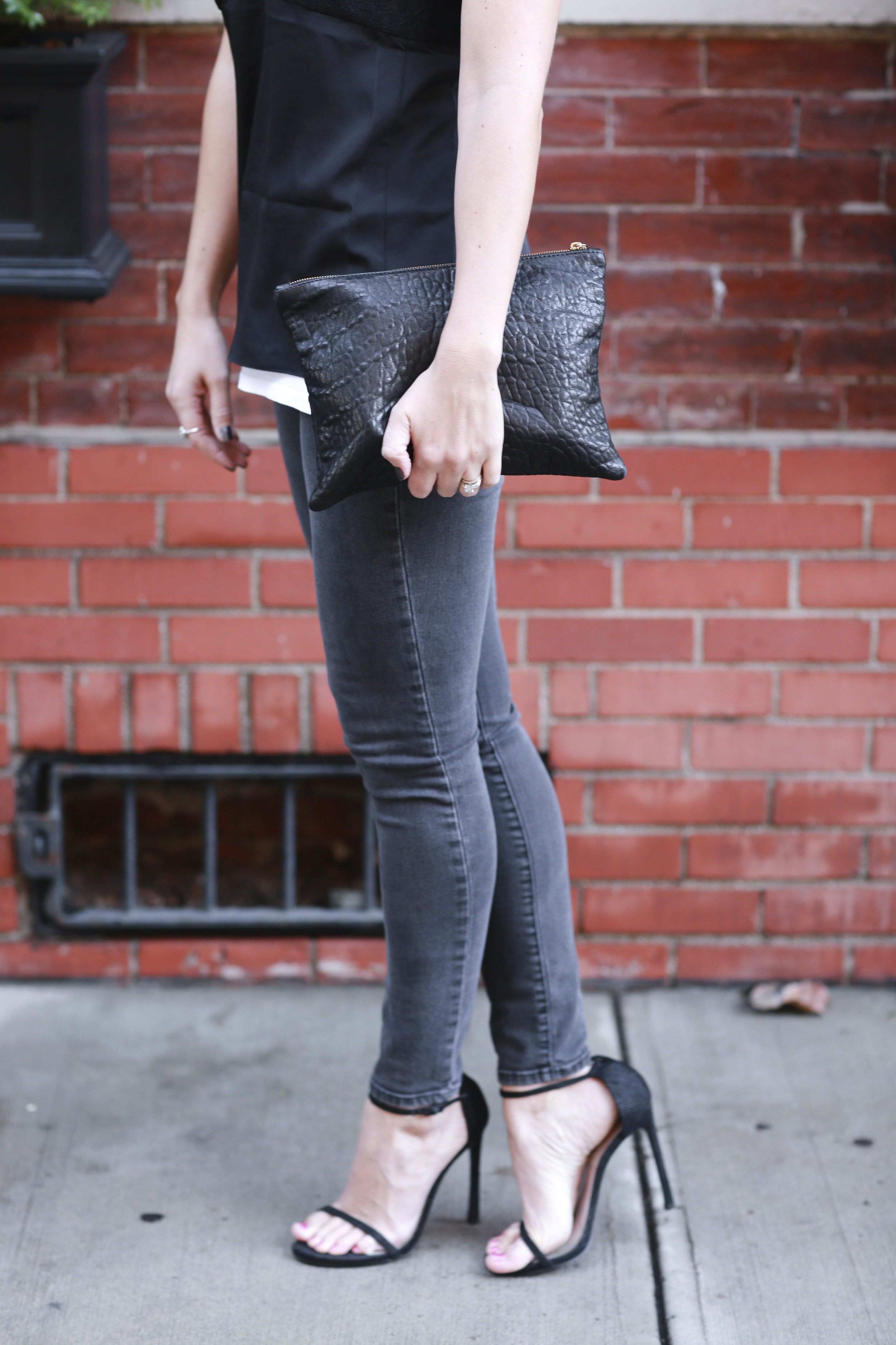 stuart weitzman nudist
