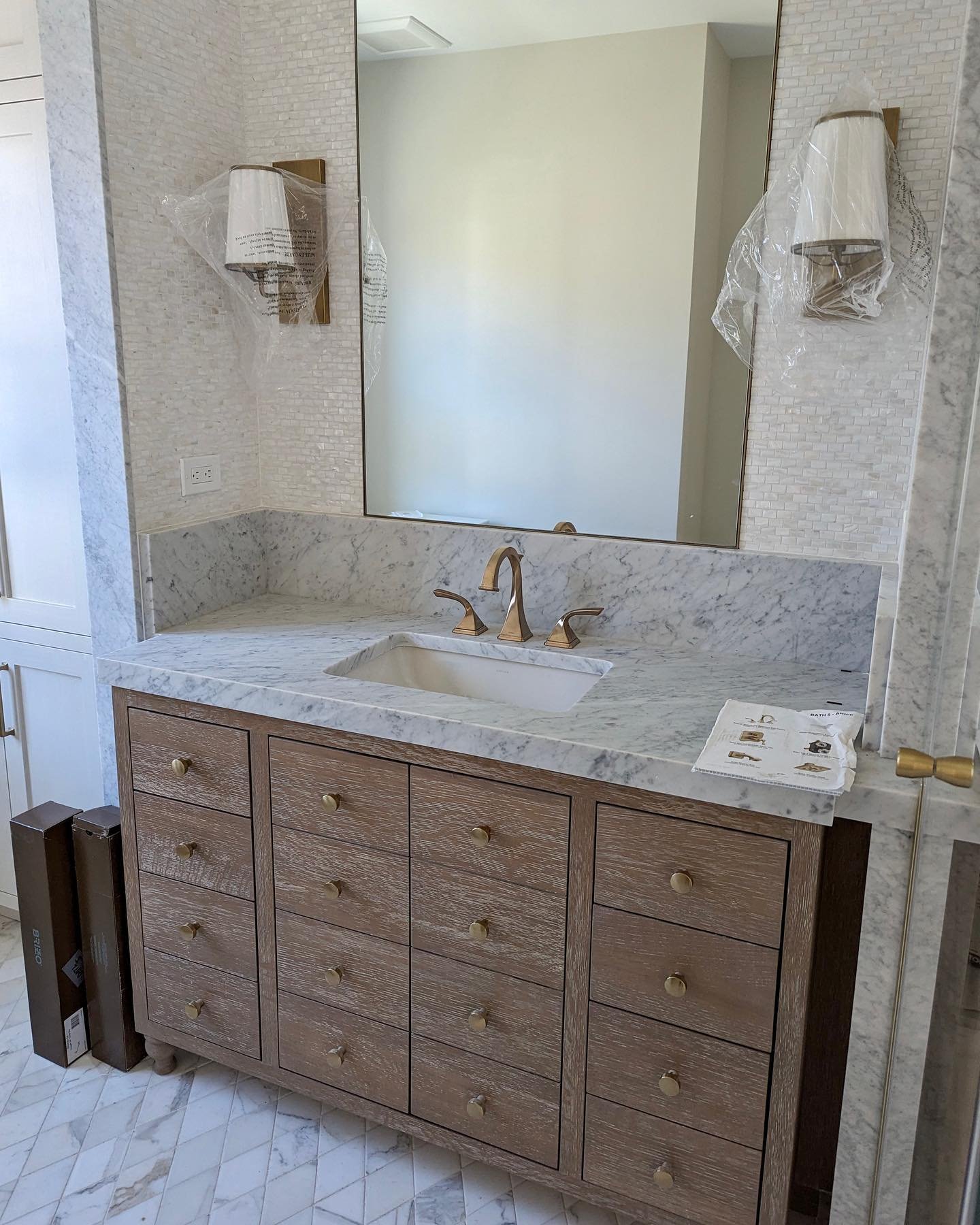 Gorgeous bathroom details from our @postroadfarmpa project!

Tile by @devontiledesignstudio 
Slabs by @aaa_hellenic_marble 
Cabinetry by @christianacabinetry 
Builder @pohlighomes 
Design by @abbyschwartzassociates