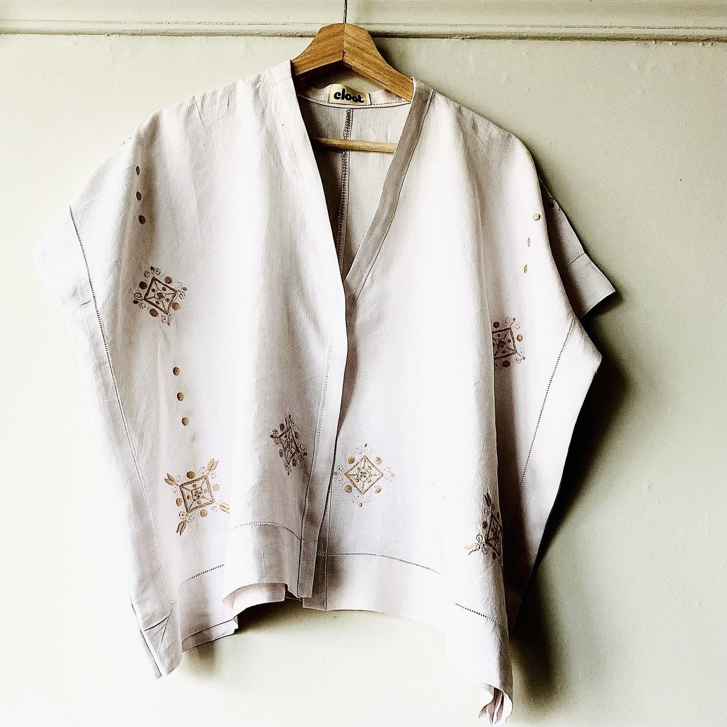 Pure linen embroidered drape blouse for summer. #recycle #sustainablefashion #repurpose #slowfashion @kelvinrooms
