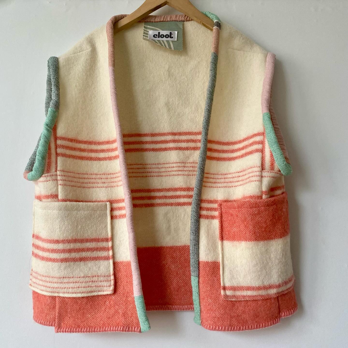 &hellip;.SOLD!&hellip;..It&rsquo;s still cold out there! Gilet for chilly evenings made from woollen blanket with cashmere trim. Lovely pinks and greens. @nomad_slt @kelvinrooms @kelvin_apothecary