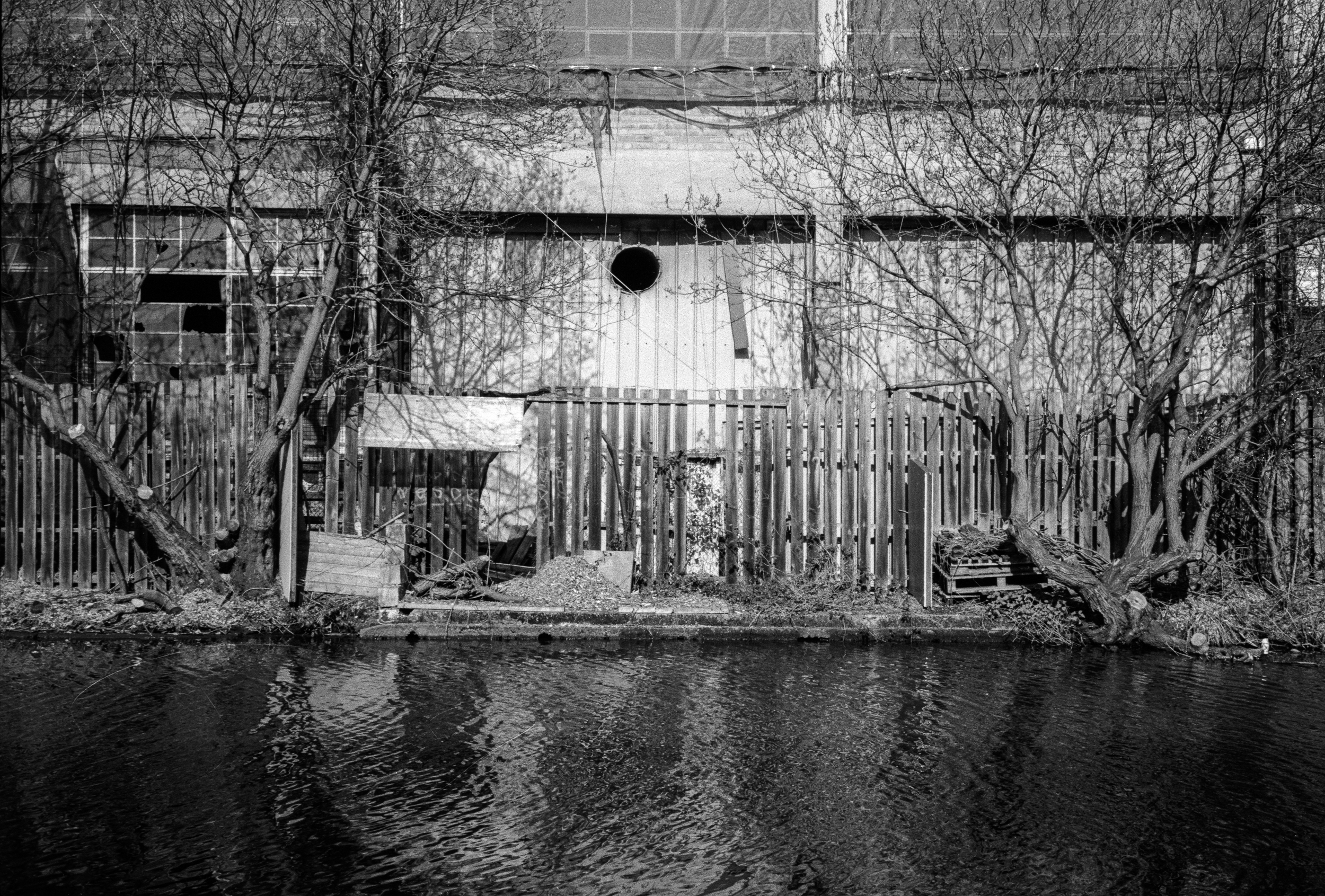 canal-07042015-tri-x-6.jpg