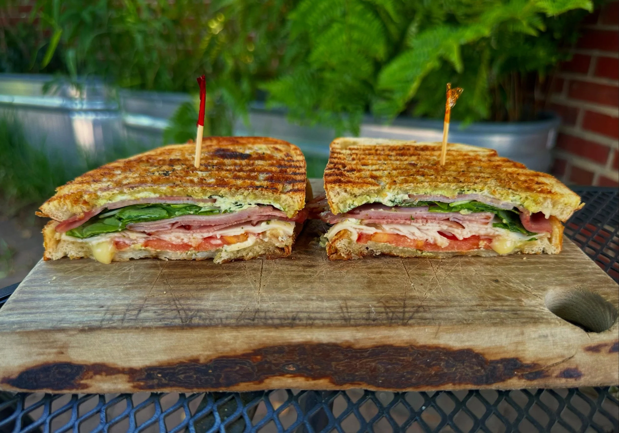 This week&rsquo;s special is the &ldquo;Cramblin-Duvet&rdquo; with turkey, ham, pepper jack cheese, arugula, tomato and goat cheese pesto on pressed sourdough.
Our soups of the moment are Kale &amp; Mushroom or Beef &amp; Bean.
&bull;&bull;&bull;
#we