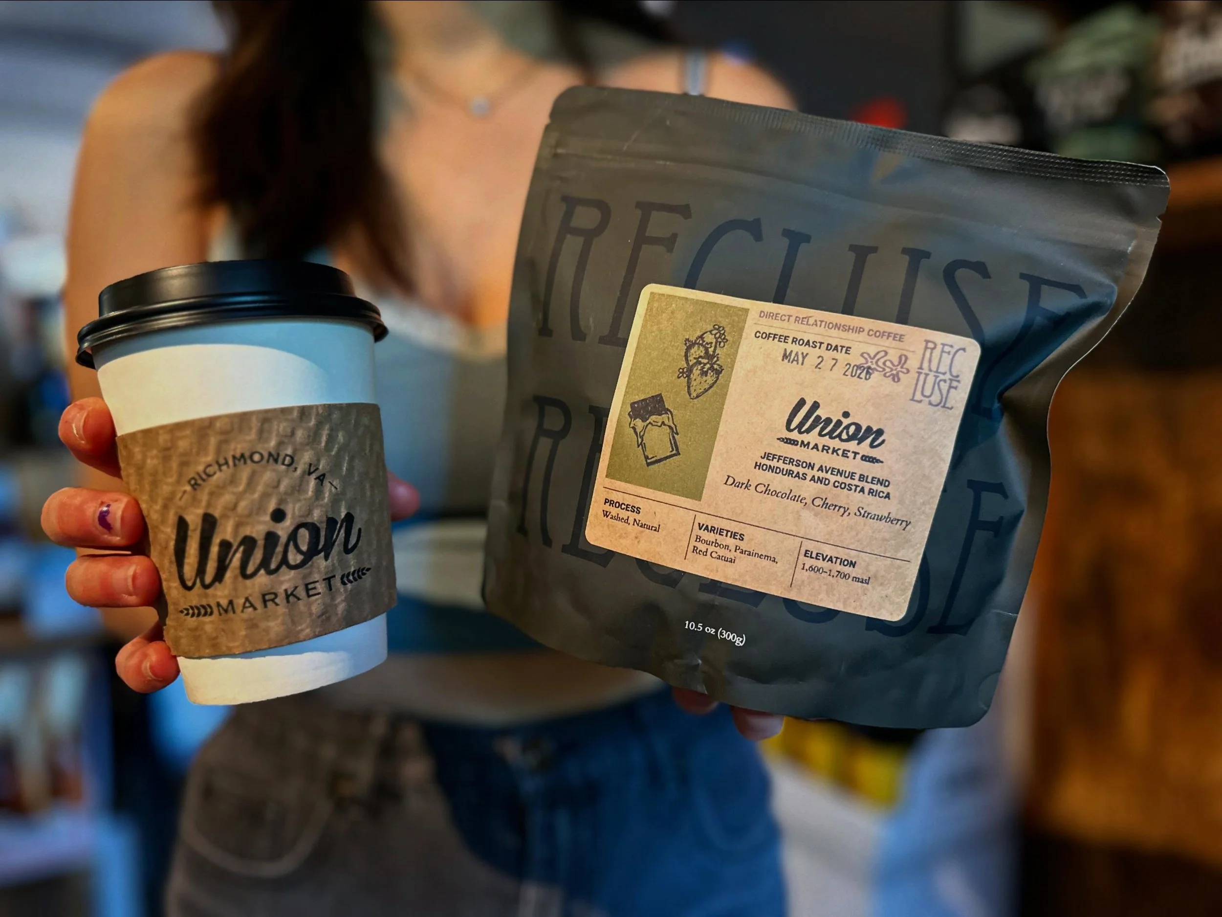 Did you know that Union Market has its own signature blend by @recluseroastingproject? The Jefferson Avenue Blend features notes of dark chocolate, cherry and strawberry that we brew and serve all day! Fresh hot drip coffee always goes well with brea