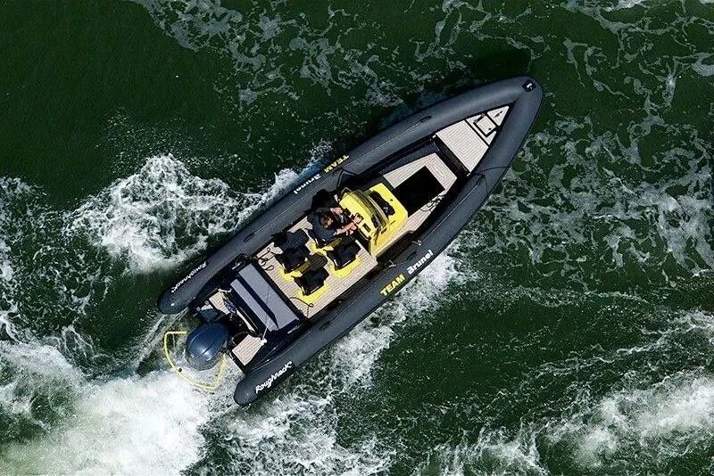 Roughneck 808 in the Volvo ocean race, Team Brunel